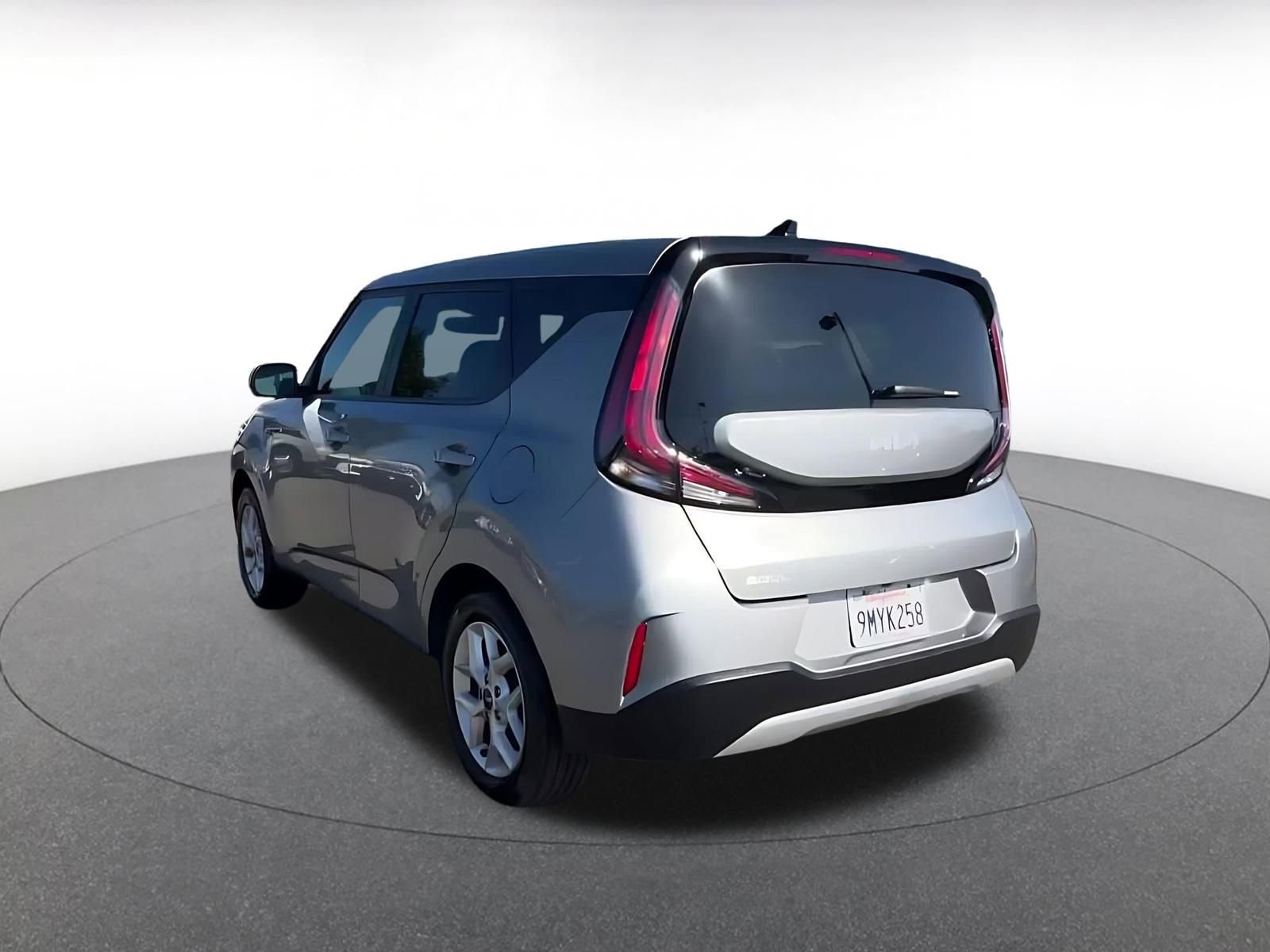 Thumbnail: 2025 Kia Soul - 11