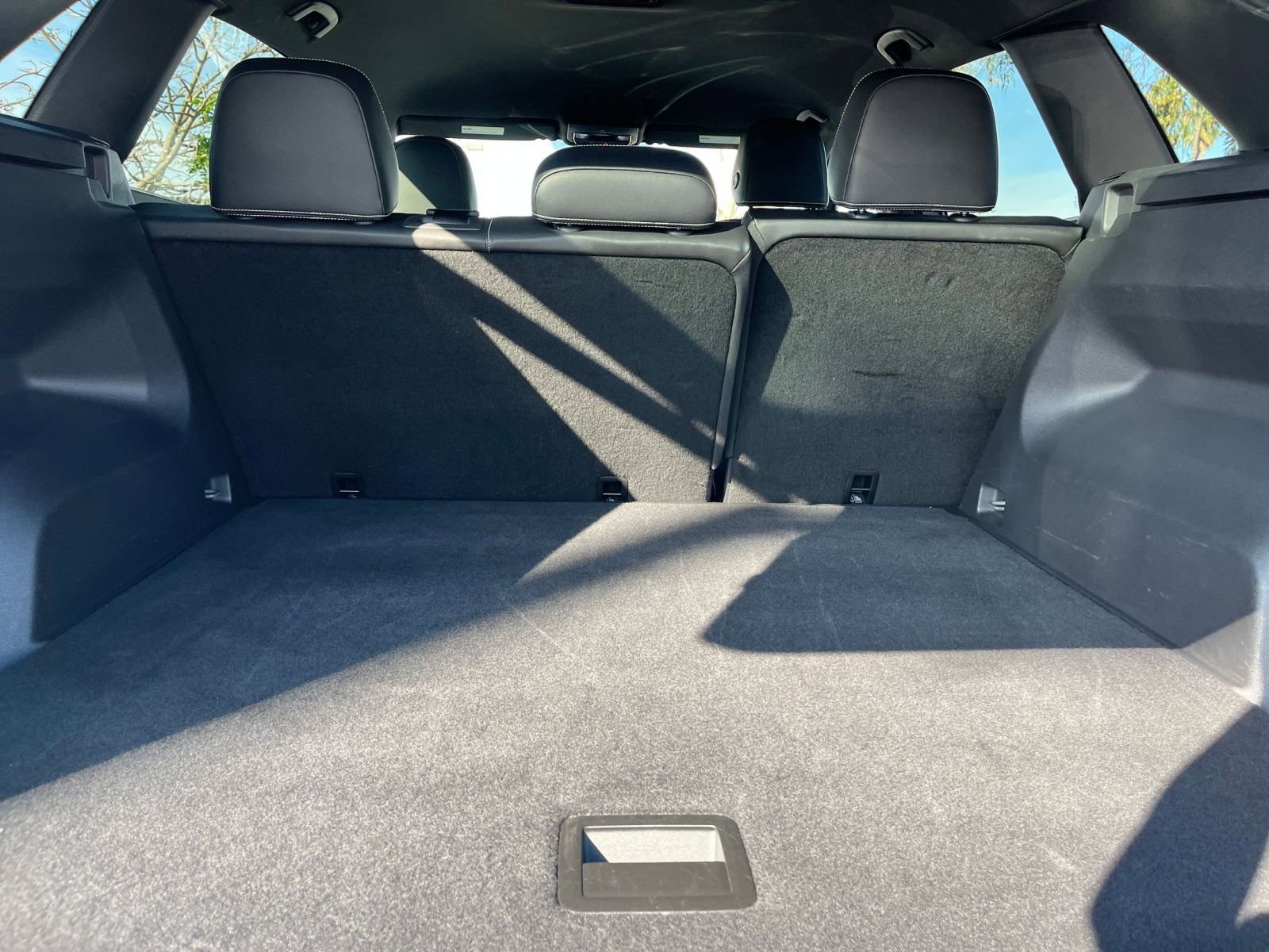 Thumbnail: 2025 Volkswagen Atlas - 31