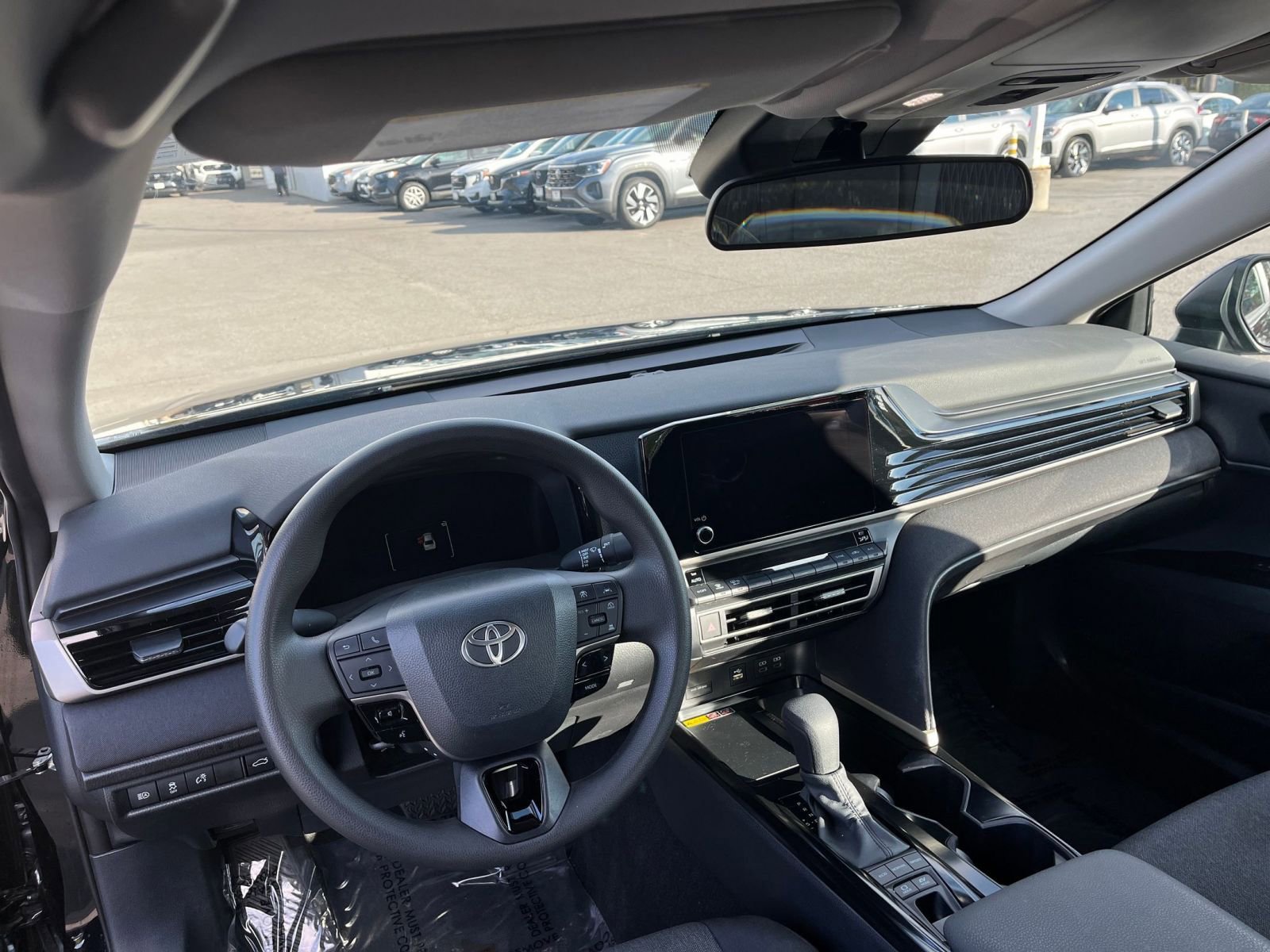 Thumbnail: 2025 Toyota Camry - 33