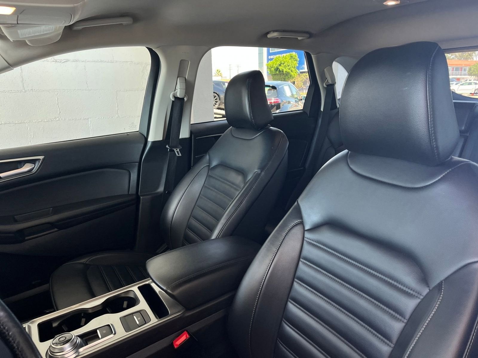 Thumbnail: 2023 Ford Edge - 22