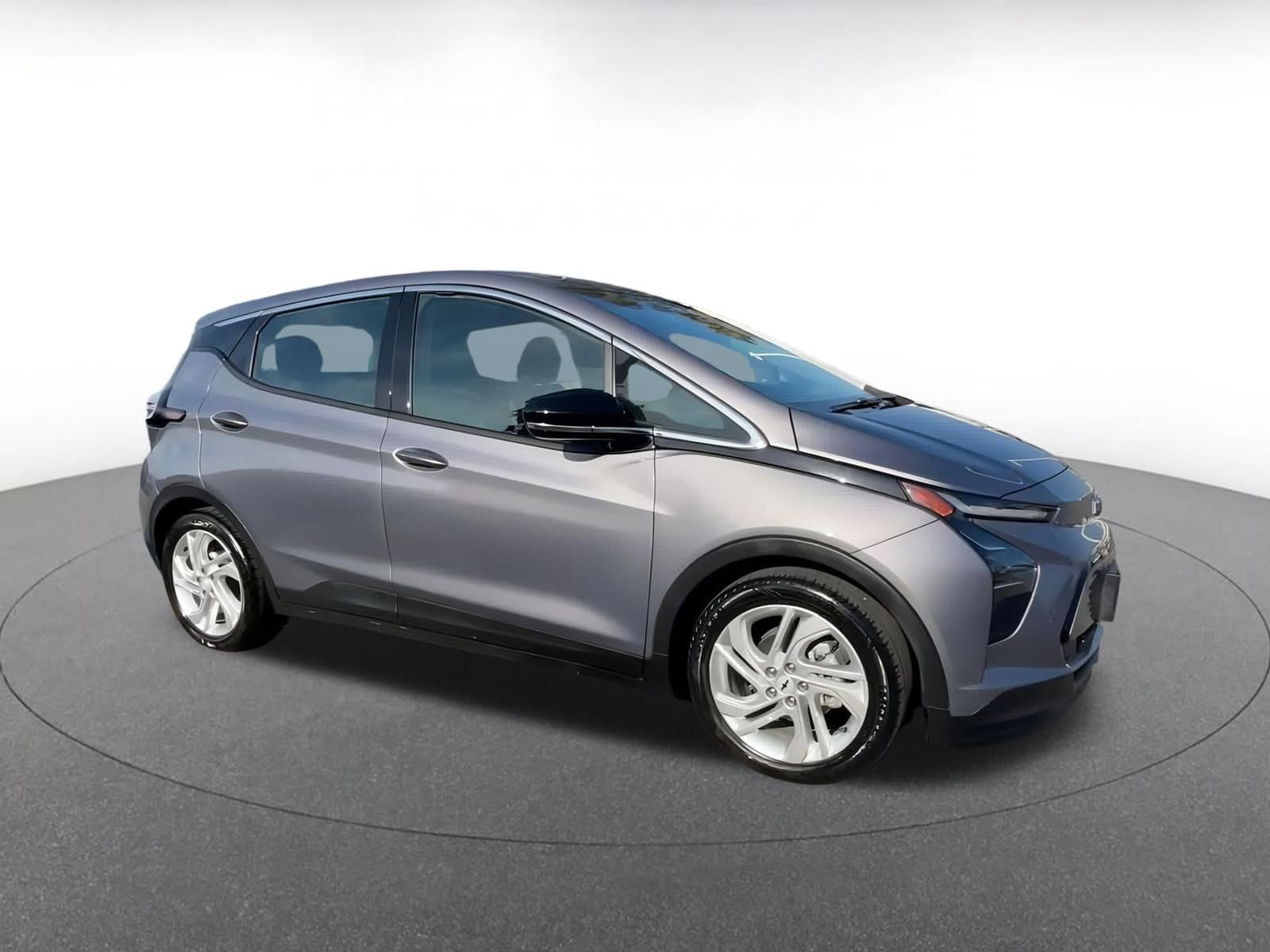 Thumbnail: 2023 Chevrolet Bolt EV - 2
