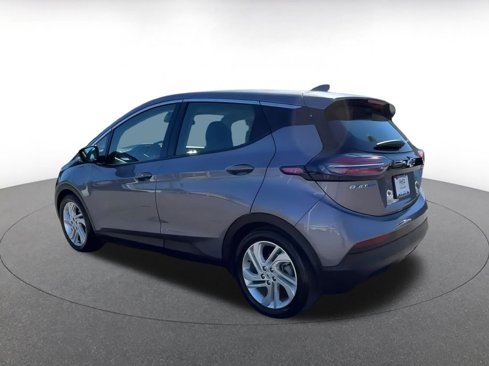 Thumbnail: 2023 Chevrolet Bolt EV - 8