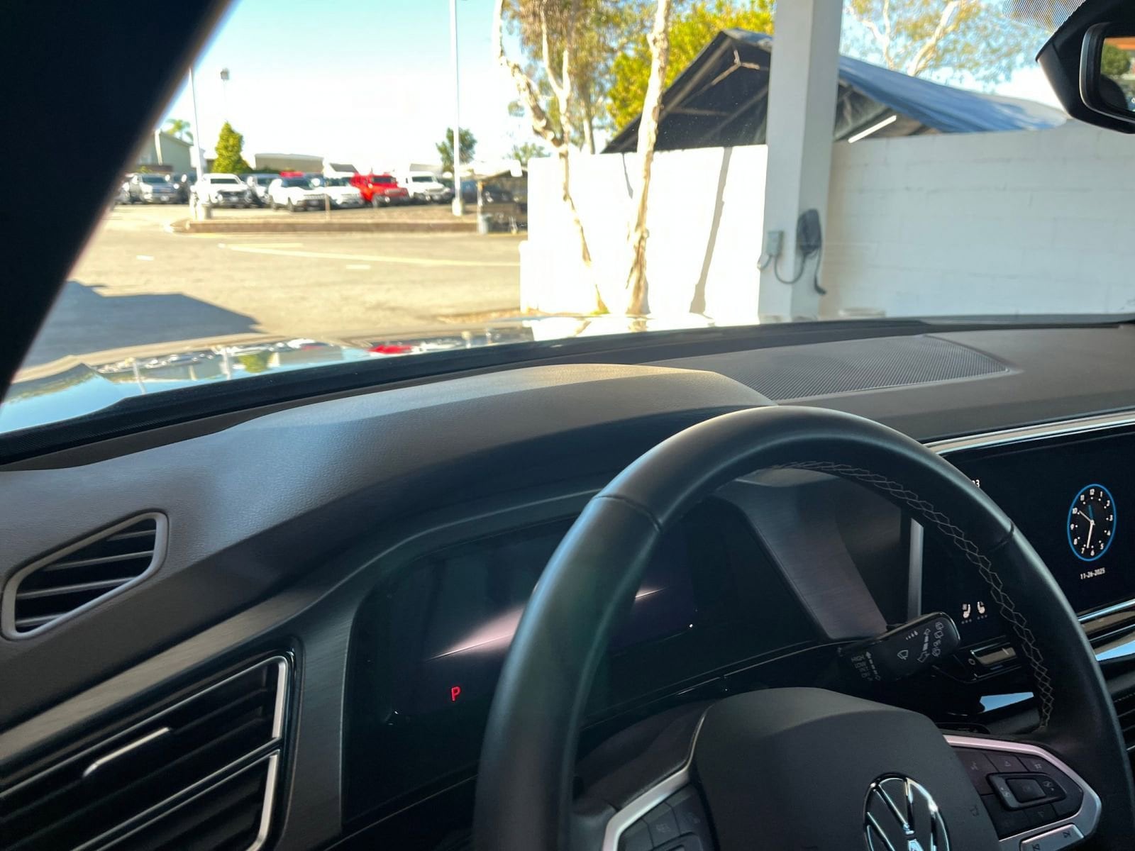 Thumbnail: 2025 Volkswagen Atlas - 35