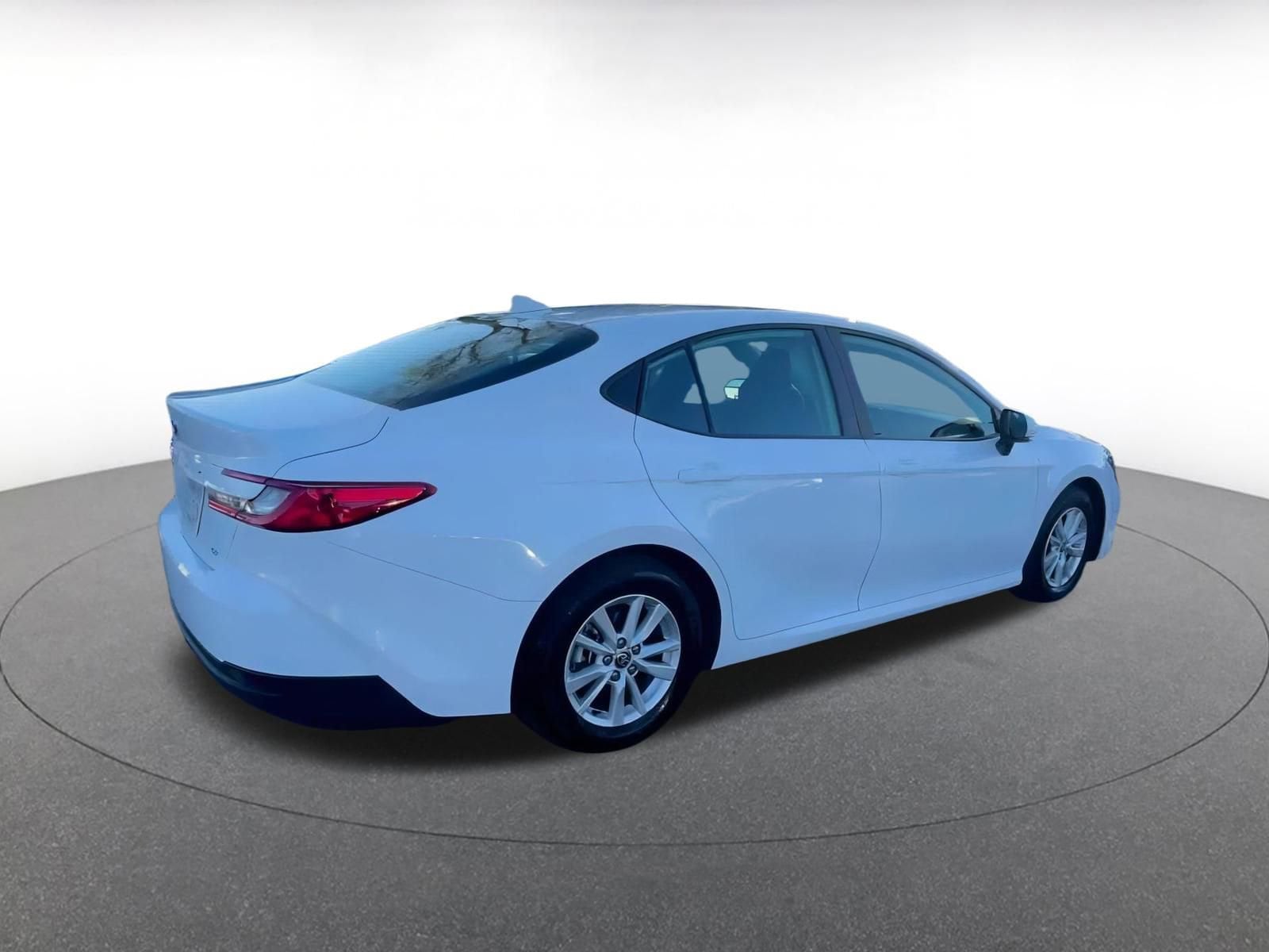 Thumbnail: 2025 Toyota Camry - 14