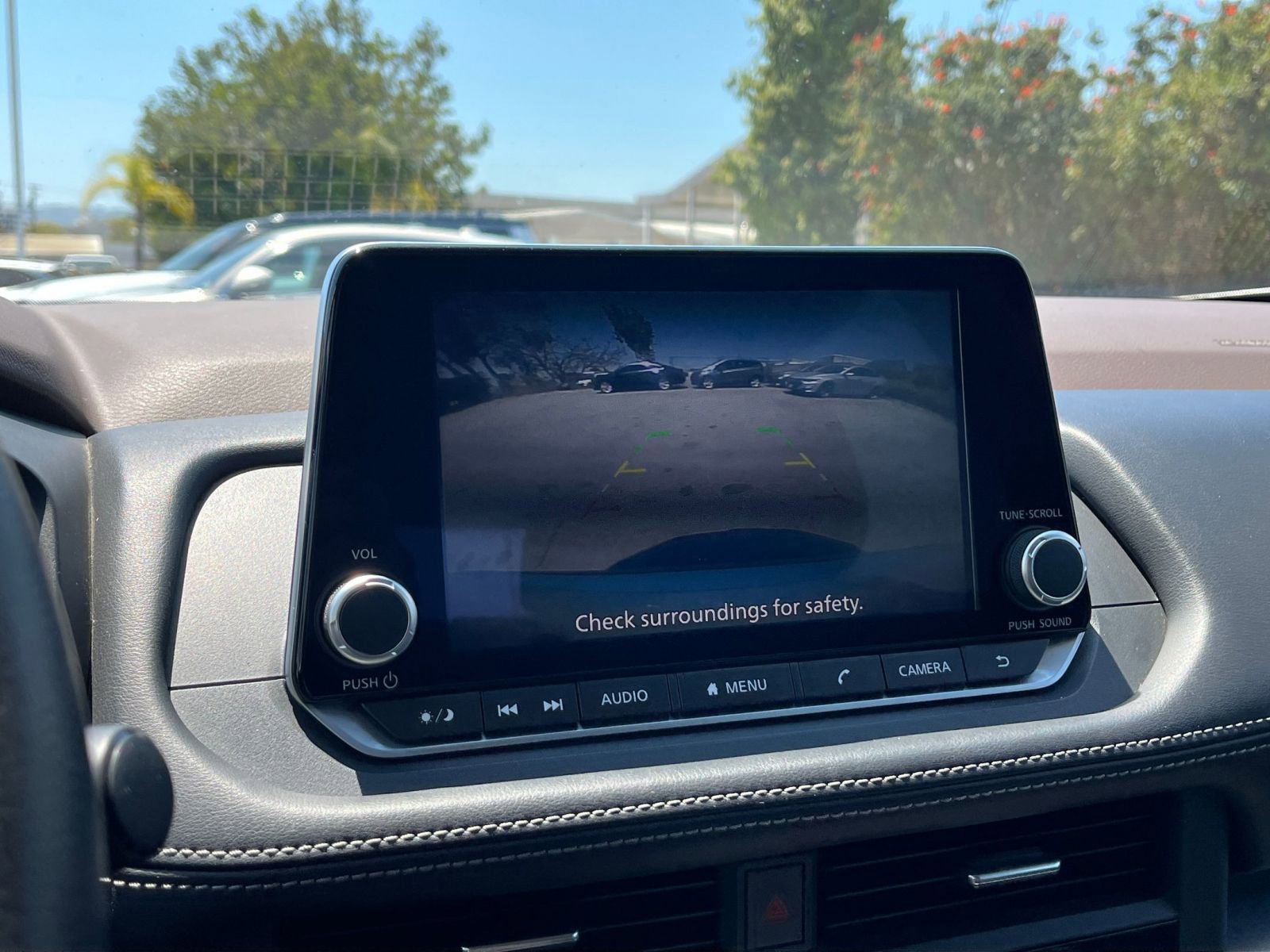 Thumbnail: 2023 Nissan Rogue - 17