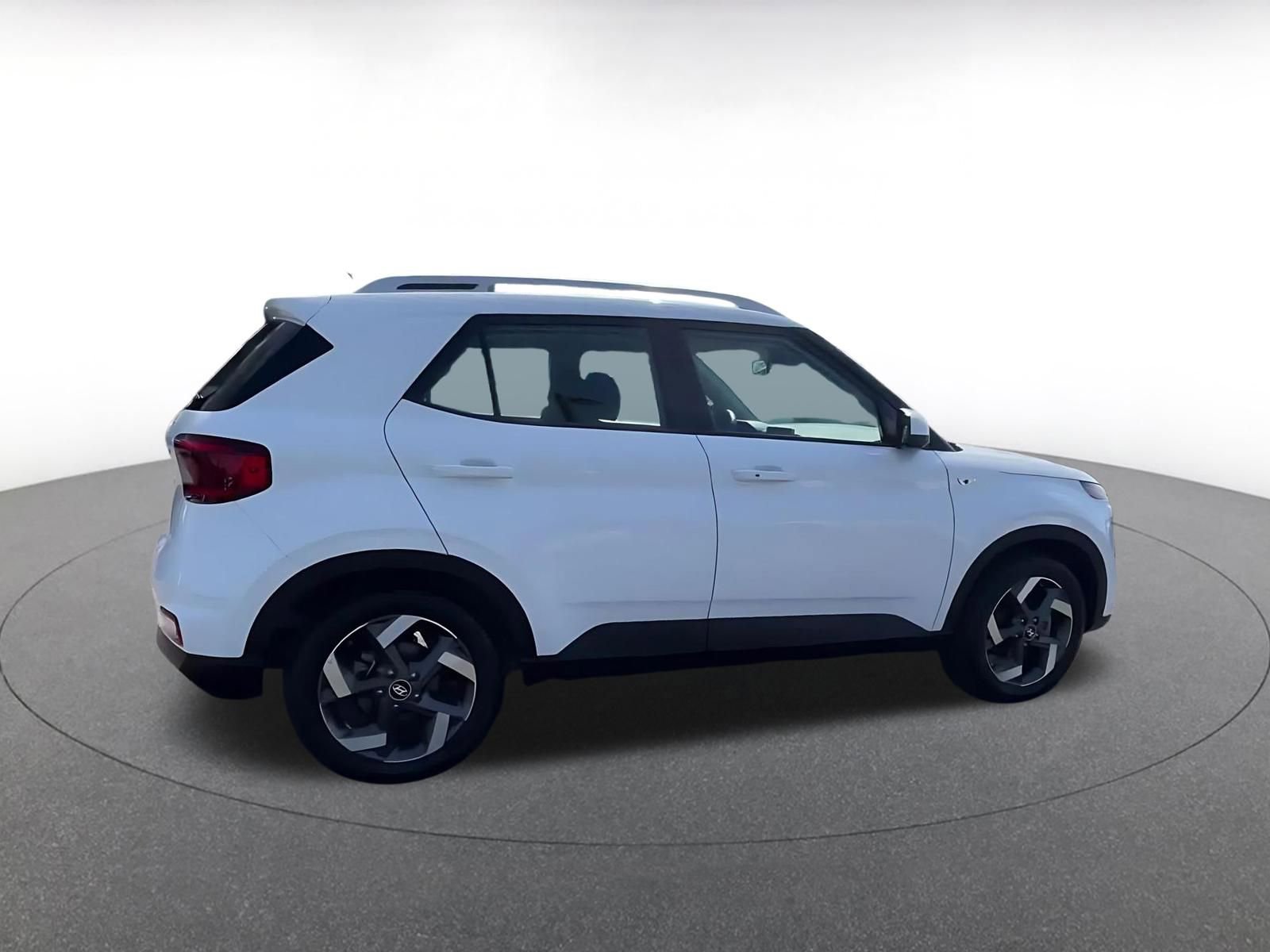 Thumbnail: 2025 Hyundai Venue - 14