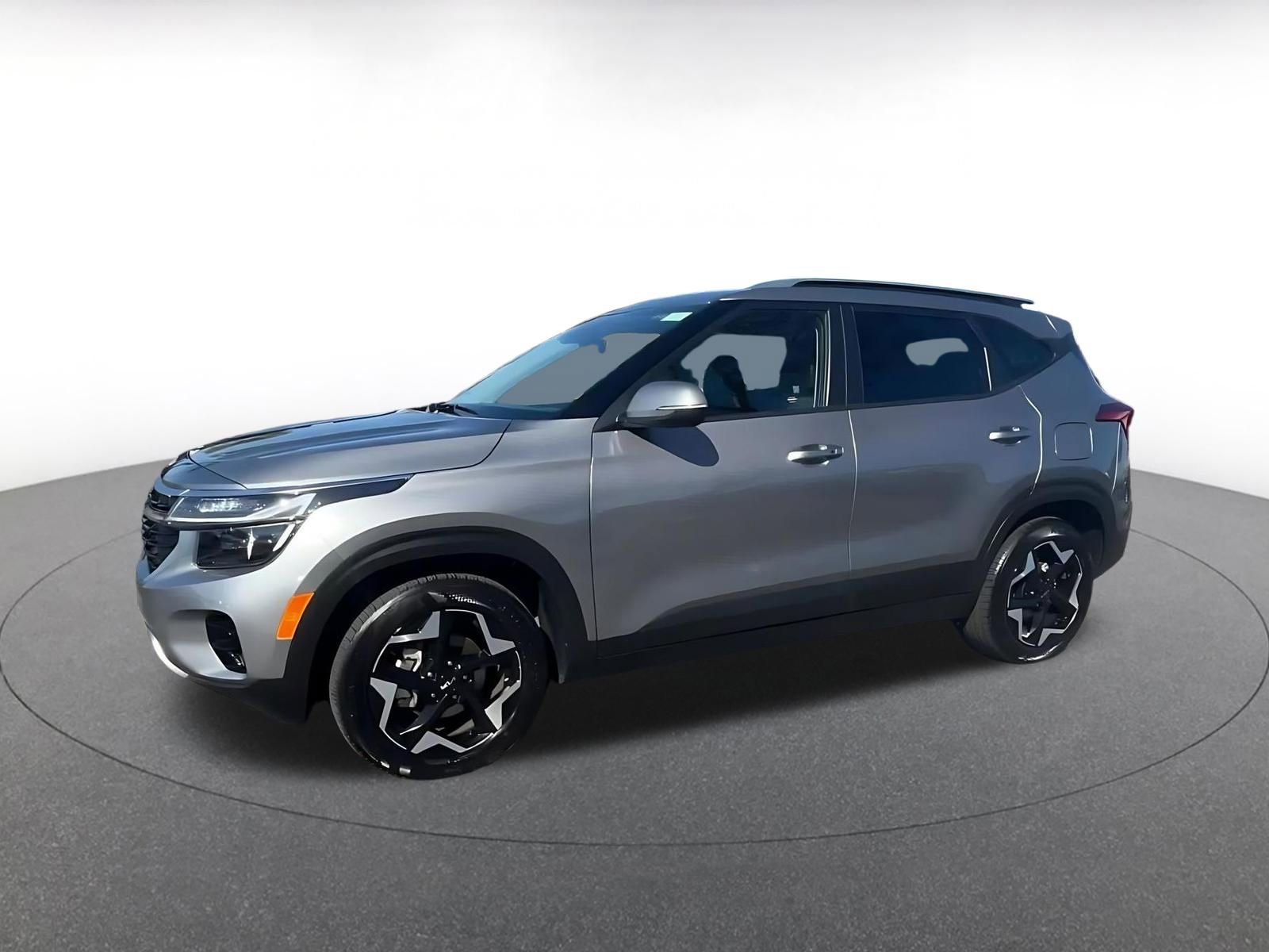 Thumbnail: 2025 Kia Seltos - 8
