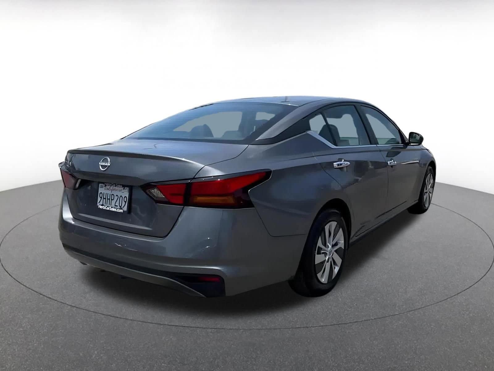 2024 Nissan Altima S 11