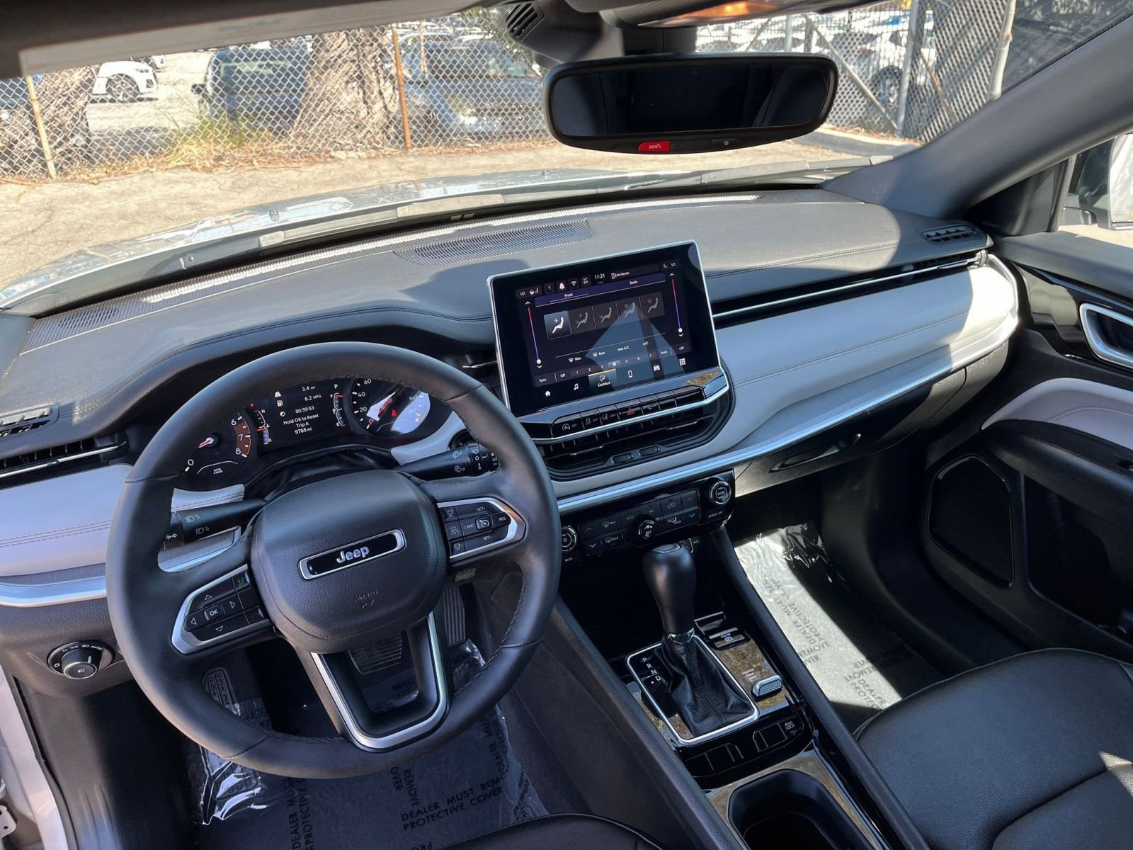 Thumbnail: 2025 Jeep Compass - 34