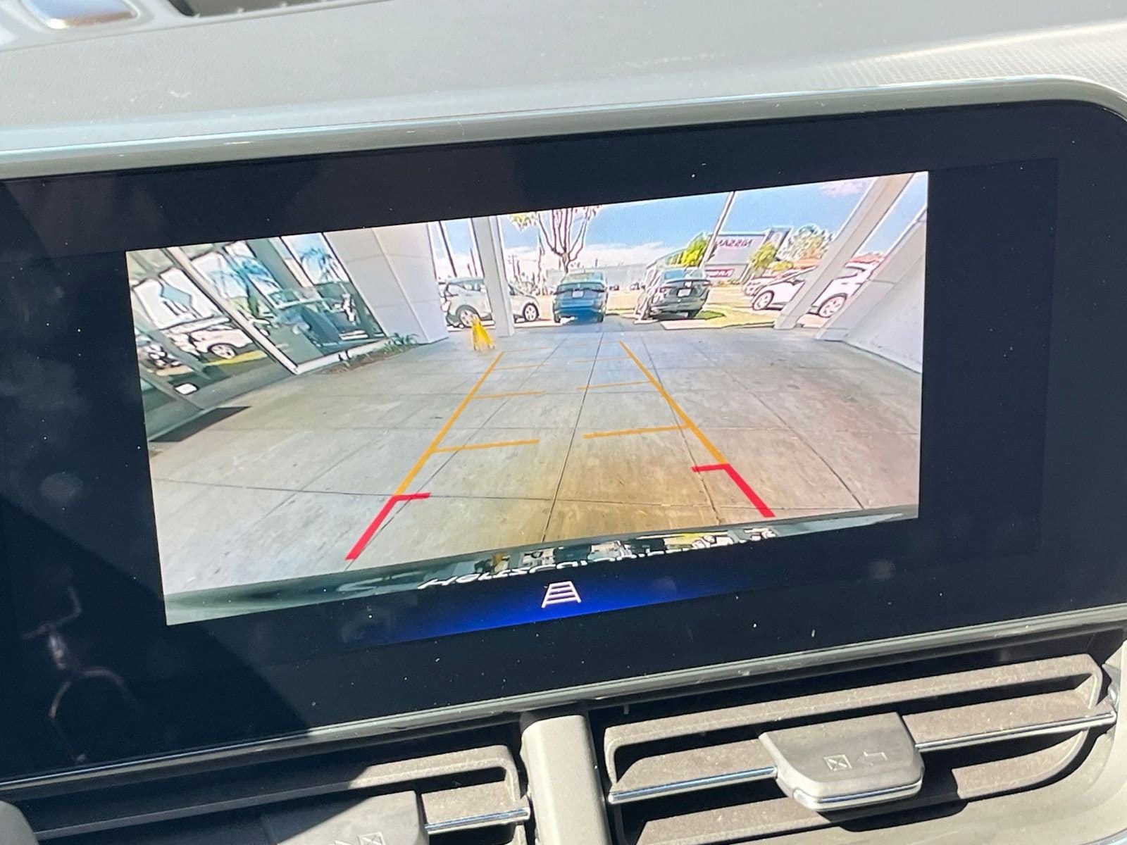 Thumbnail: 2025 Chevrolet Trax - 17