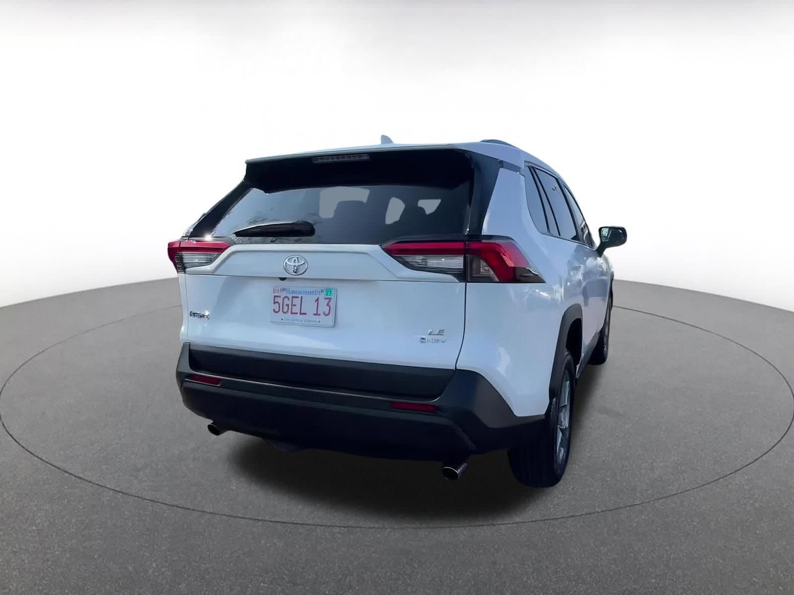 Thumbnail: 2025 Toyota RAV4 - 14