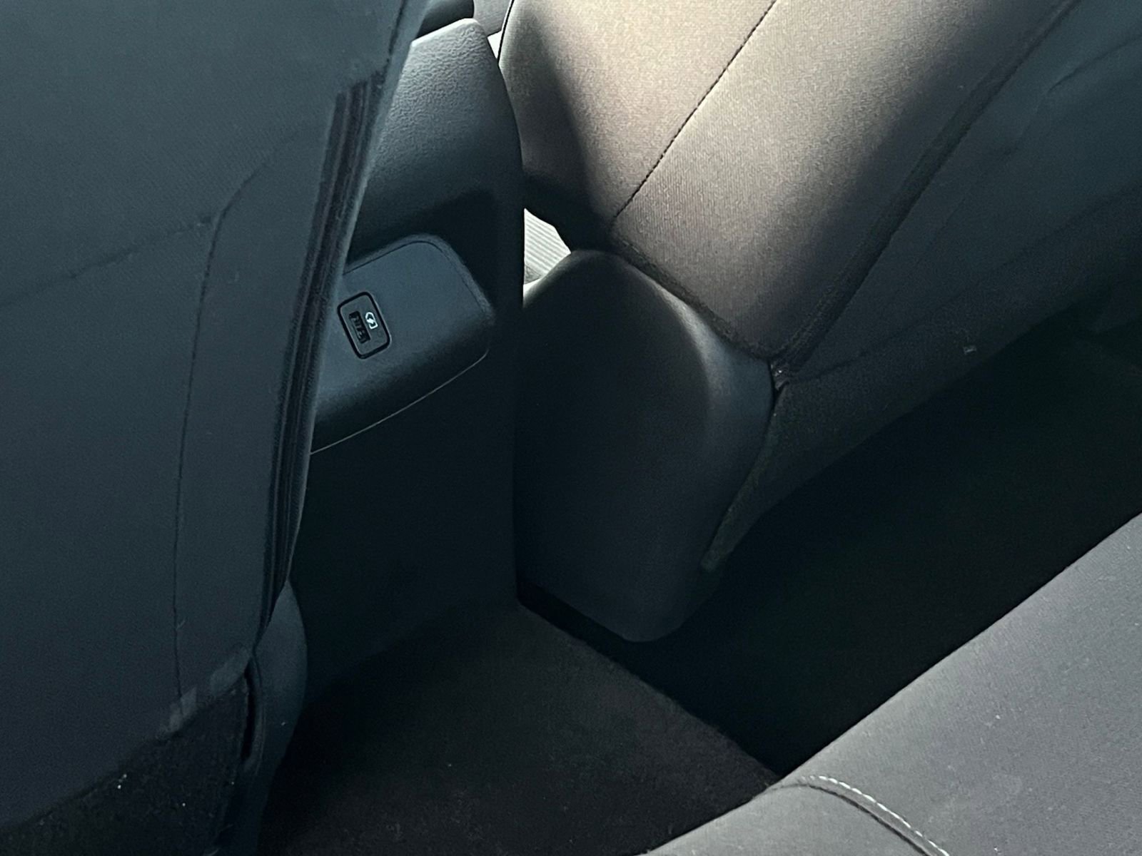 Thumbnail: 2025 Nissan Sentra - 23