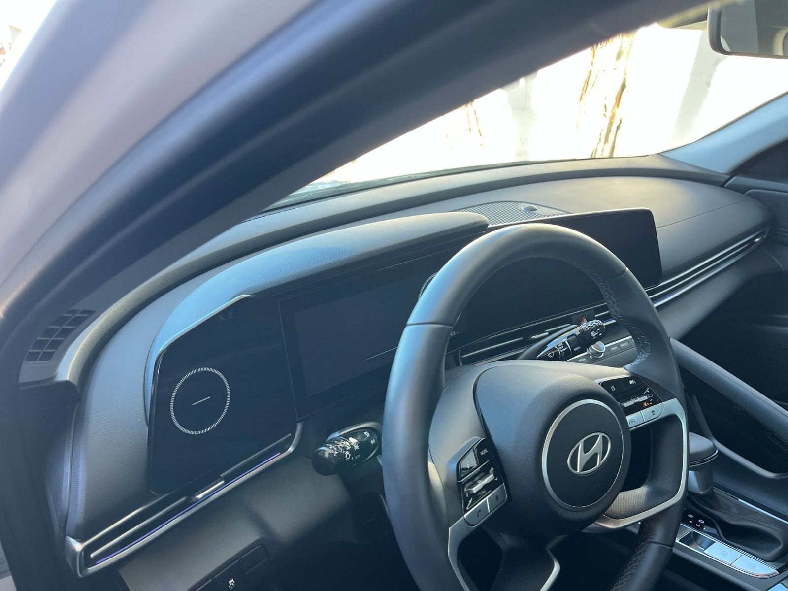 Thumbnail: 2025 Hyundai Elantra - 34