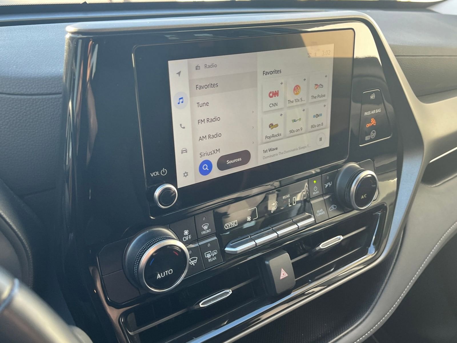 Thumbnail: 2025 Toyota Highlander - 18