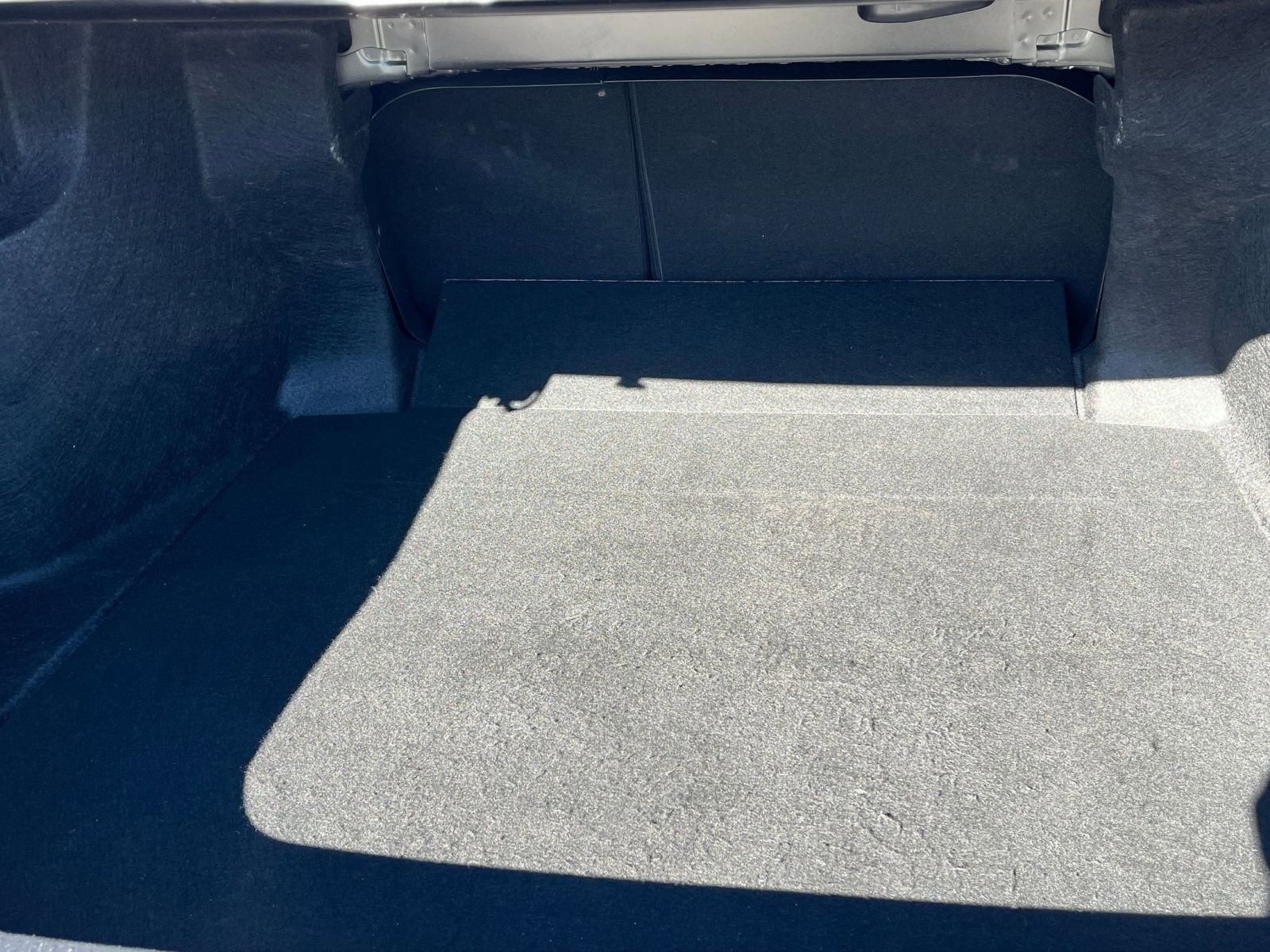 Thumbnail: 2025 Toyota Camry - 31