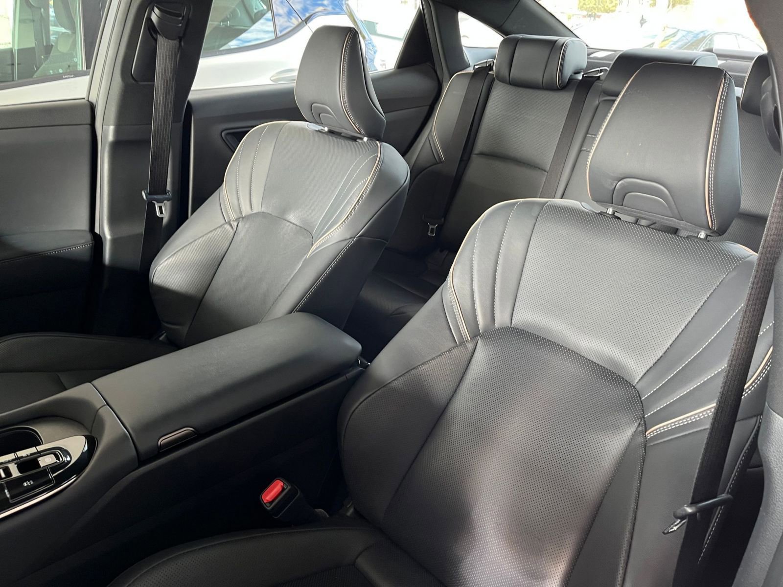 Thumbnail: 2025 Toyota Crown - 27