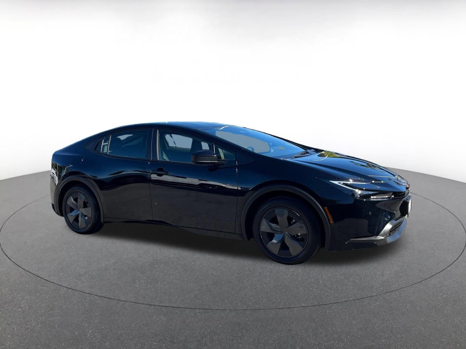 Thumbnail: 2025 Toyota Prius - 1