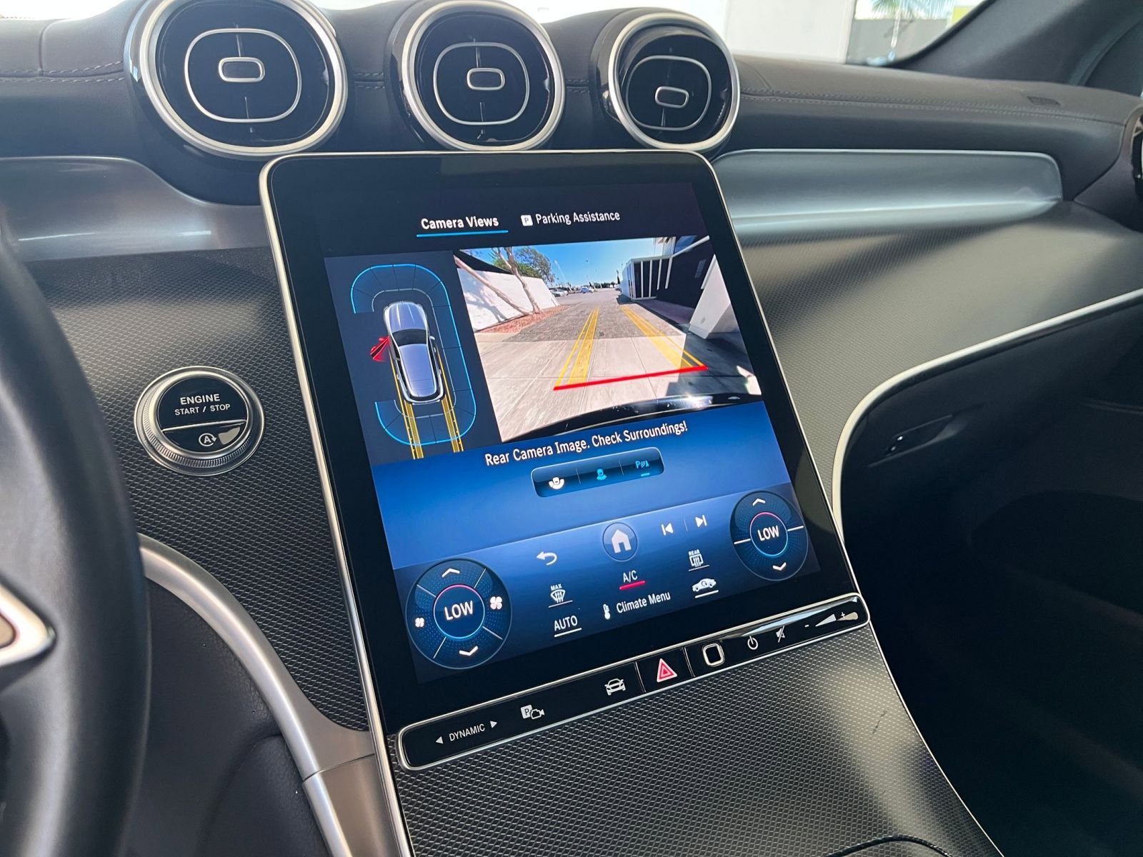 Thumbnail: 2024 Mercedes-Benz GLC - 17