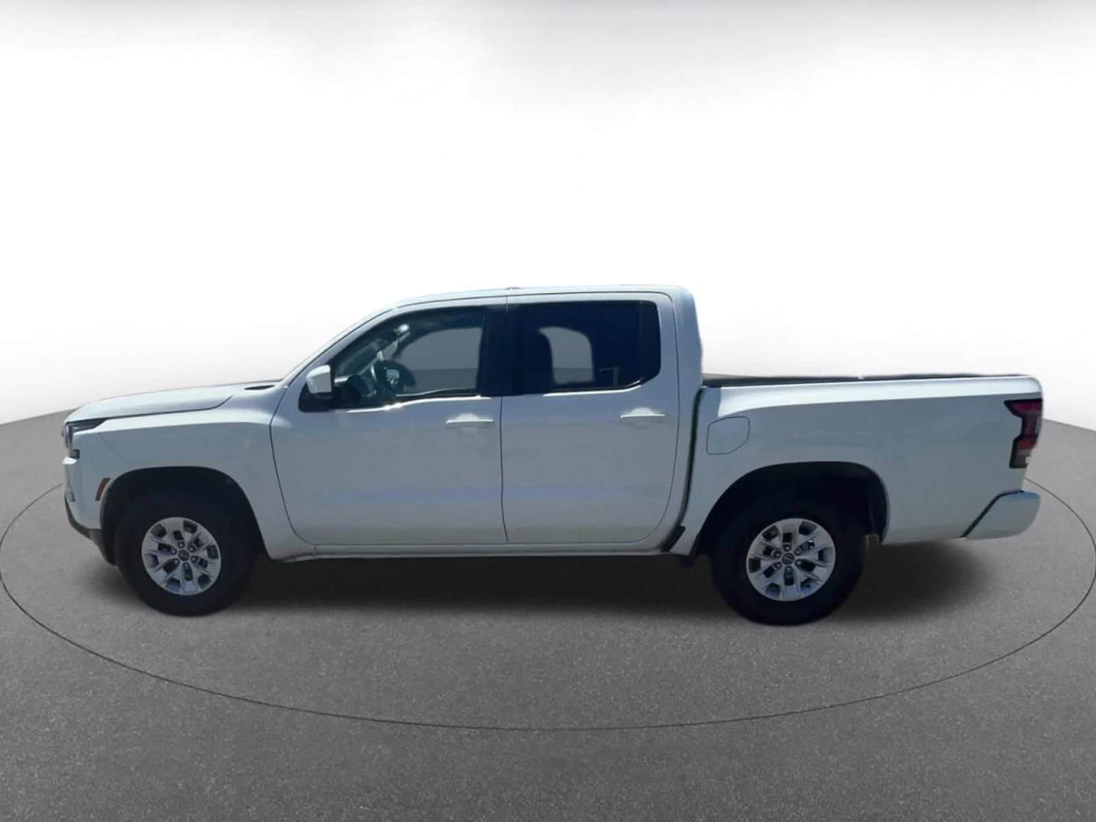 Thumbnail: 2024 Nissan Frontier - 9