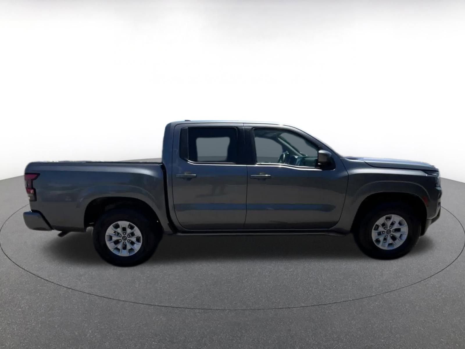 Thumbnail: 2024 Nissan Frontier - 15