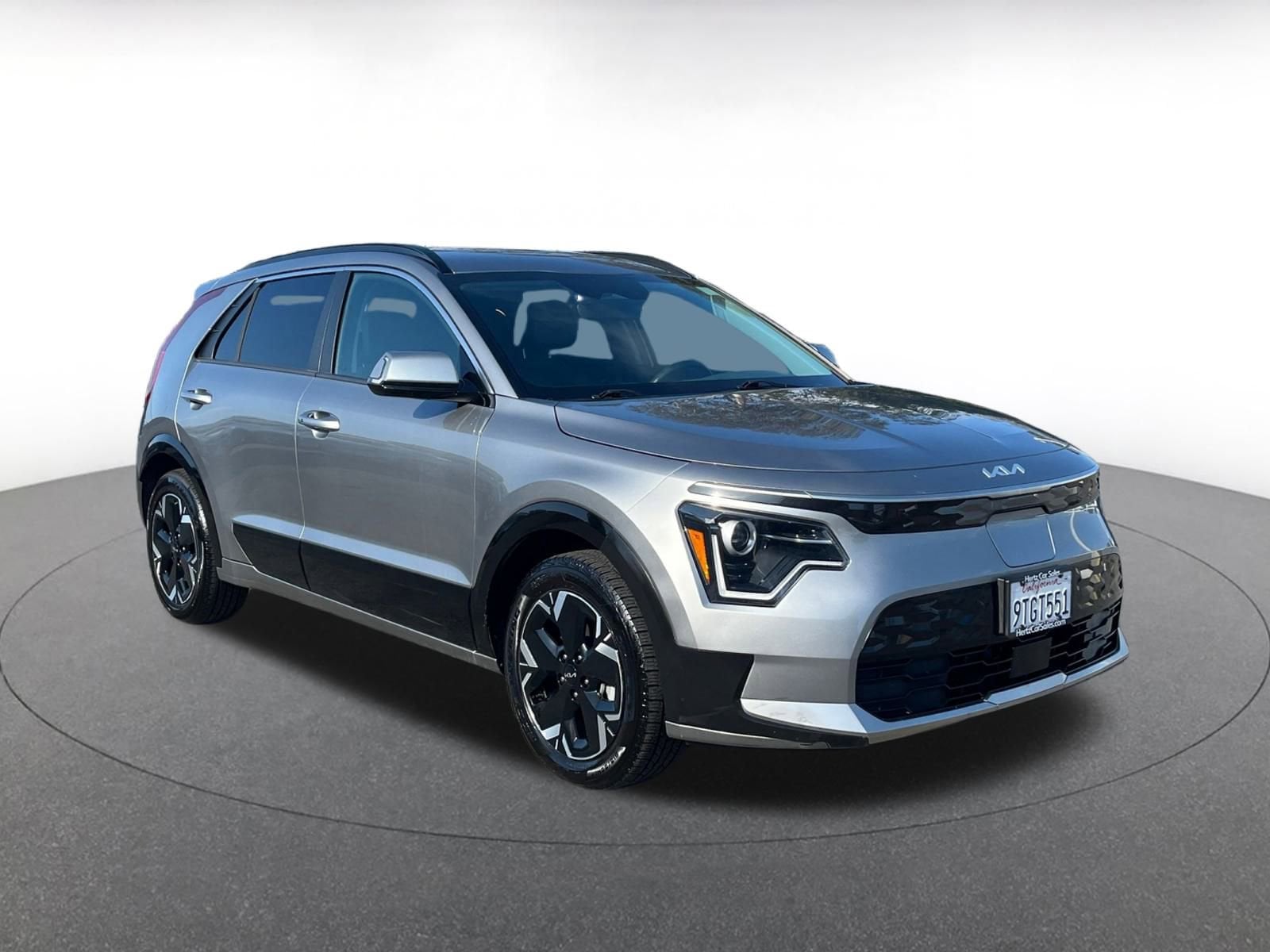 Thumbnail: 2023 Kia Niro - 1