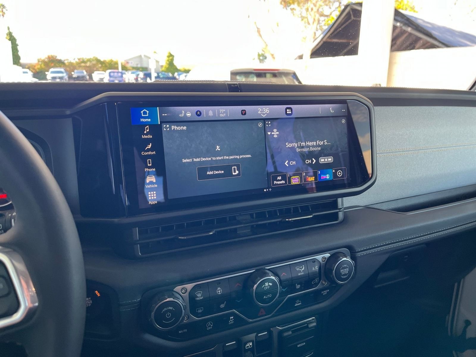 Thumbnail: 2025 Jeep Wrangler - 21