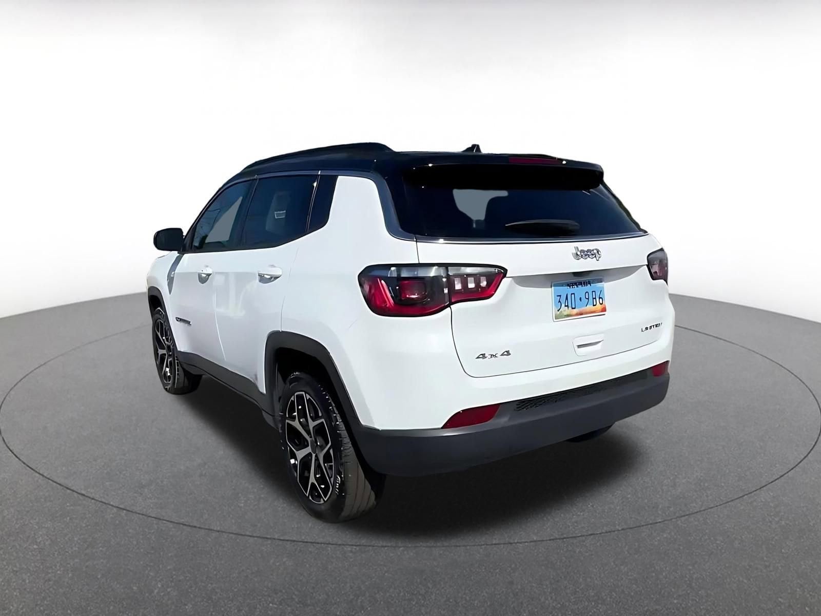 Thumbnail: 2025 Jeep Compass - 11
