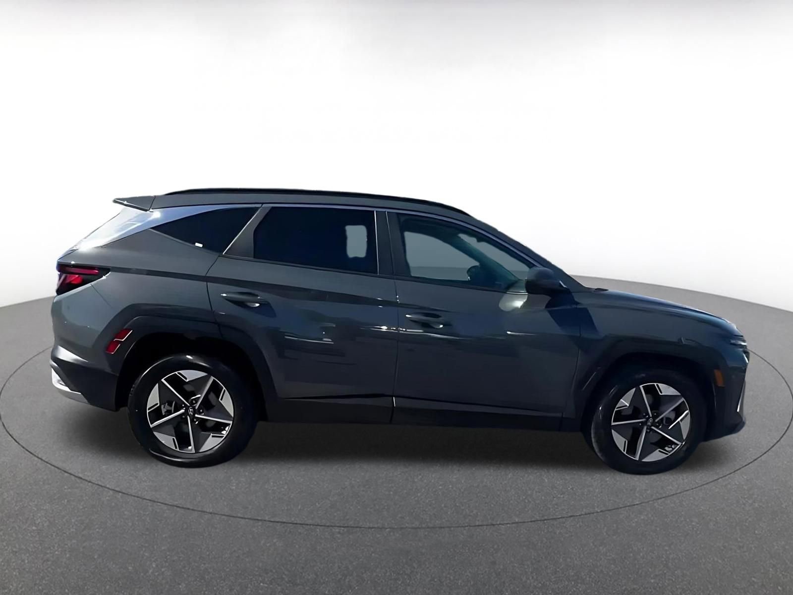Thumbnail: 2025 Hyundai Tucson - 16