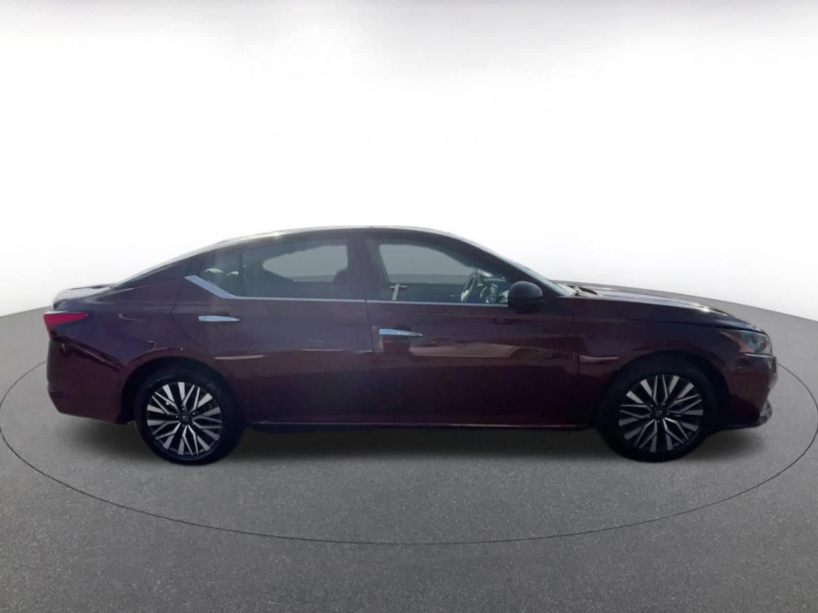 Thumbnail: 2024 Nissan Altima - 16