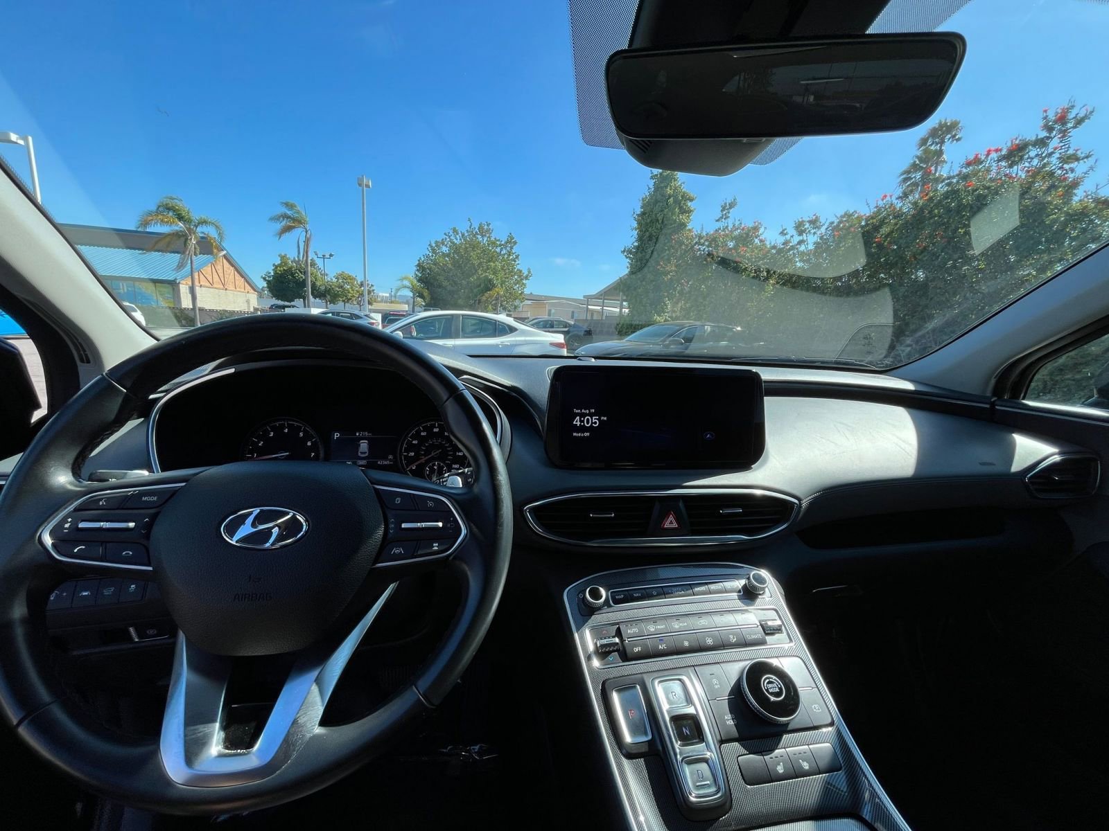 Thumbnail: 2023 Hyundai Santa Fe - 33