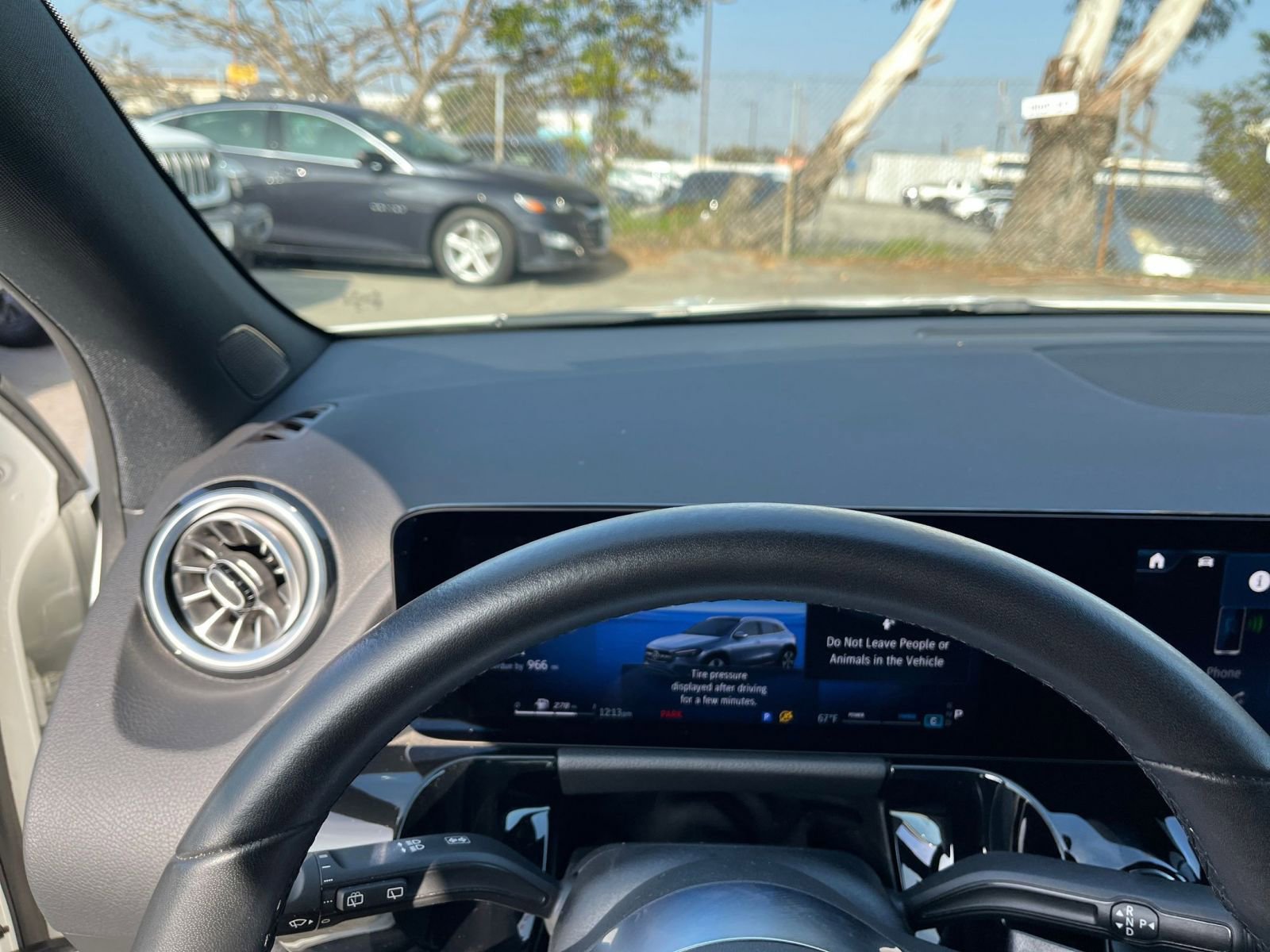 Thumbnail: 2025 Mercedes-Benz GLA - 35