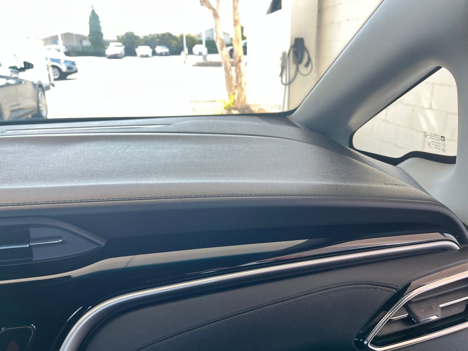 Thumbnail: 2023 Chevrolet Bolt EV - 34
