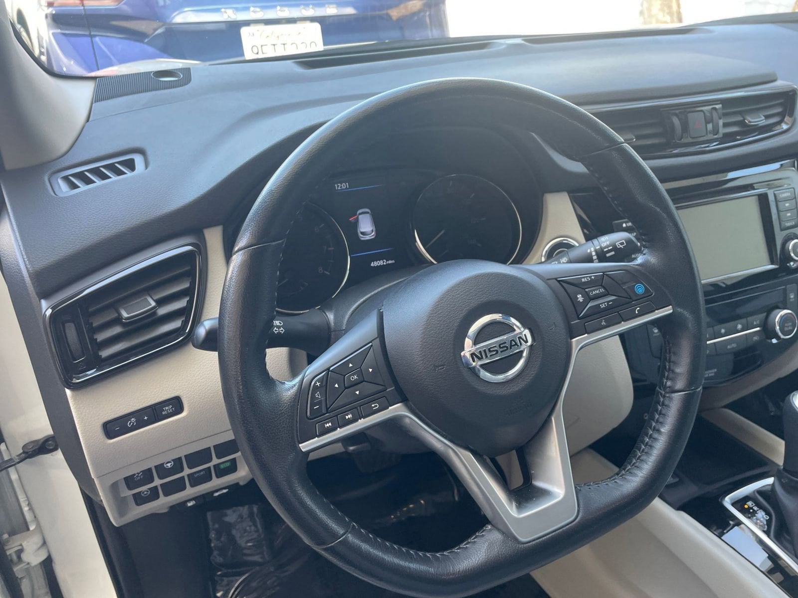 Thumbnail: 2022 Nissan Rogue Sport - 23
