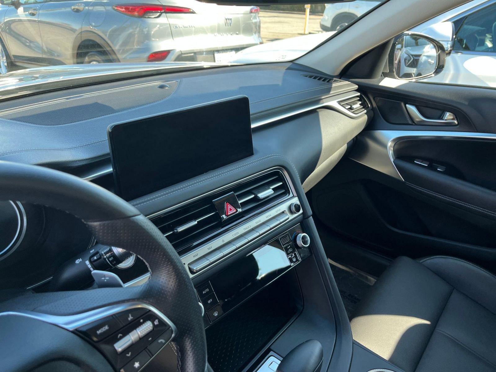 Thumbnail: 2025 Genesis G70 - 15