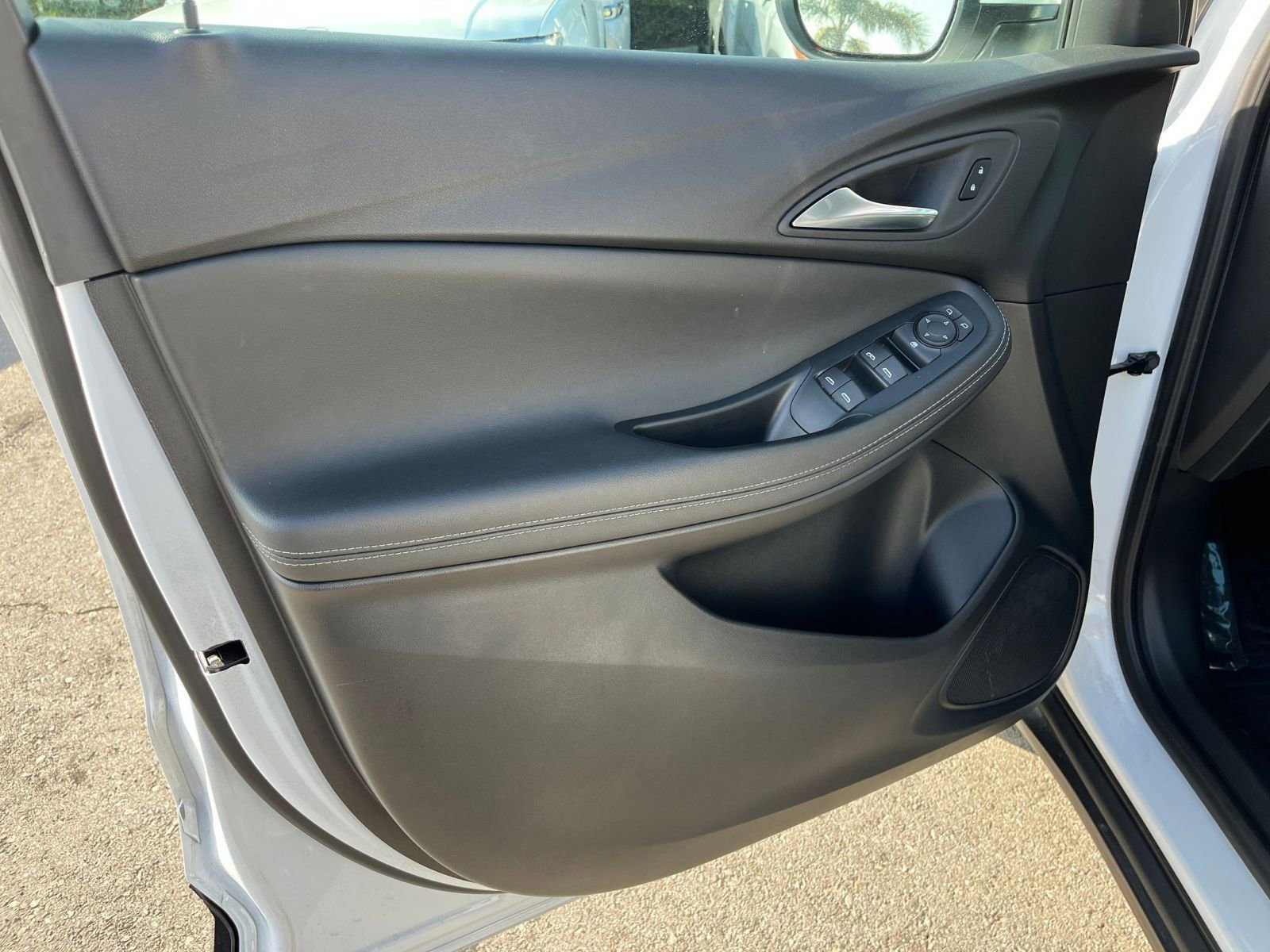 Thumbnail: 2025 Buick Encore GX - 20