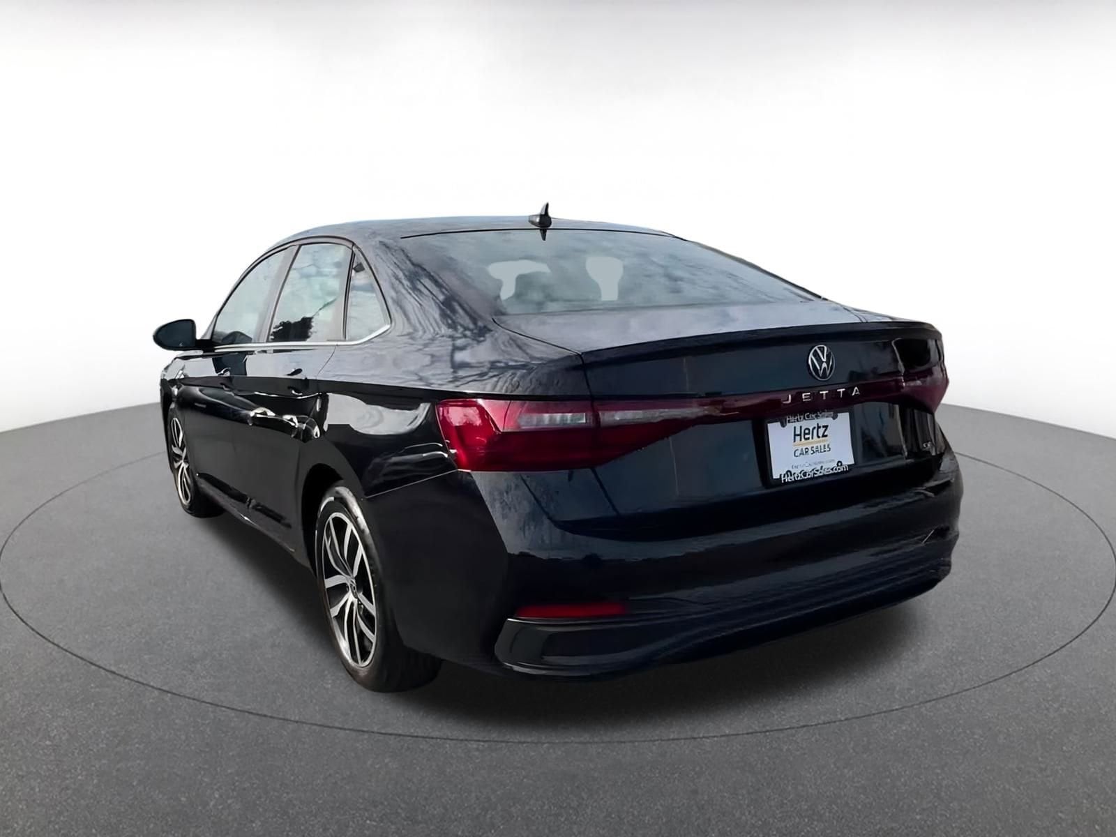 Thumbnail: 2025 Volkswagen Jetta - 11