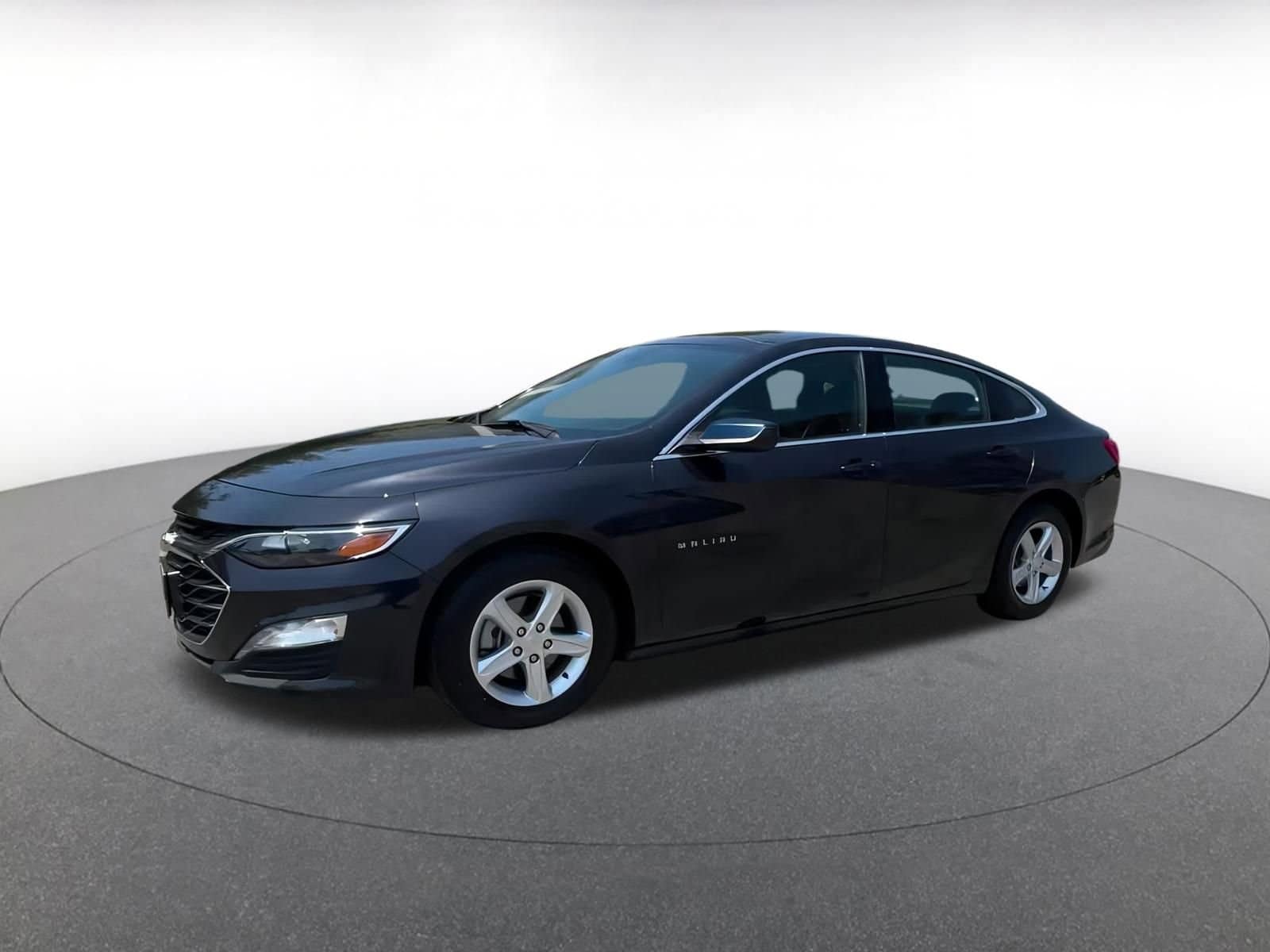 Thumbnail: 2023 Chevrolet Malibu - 6