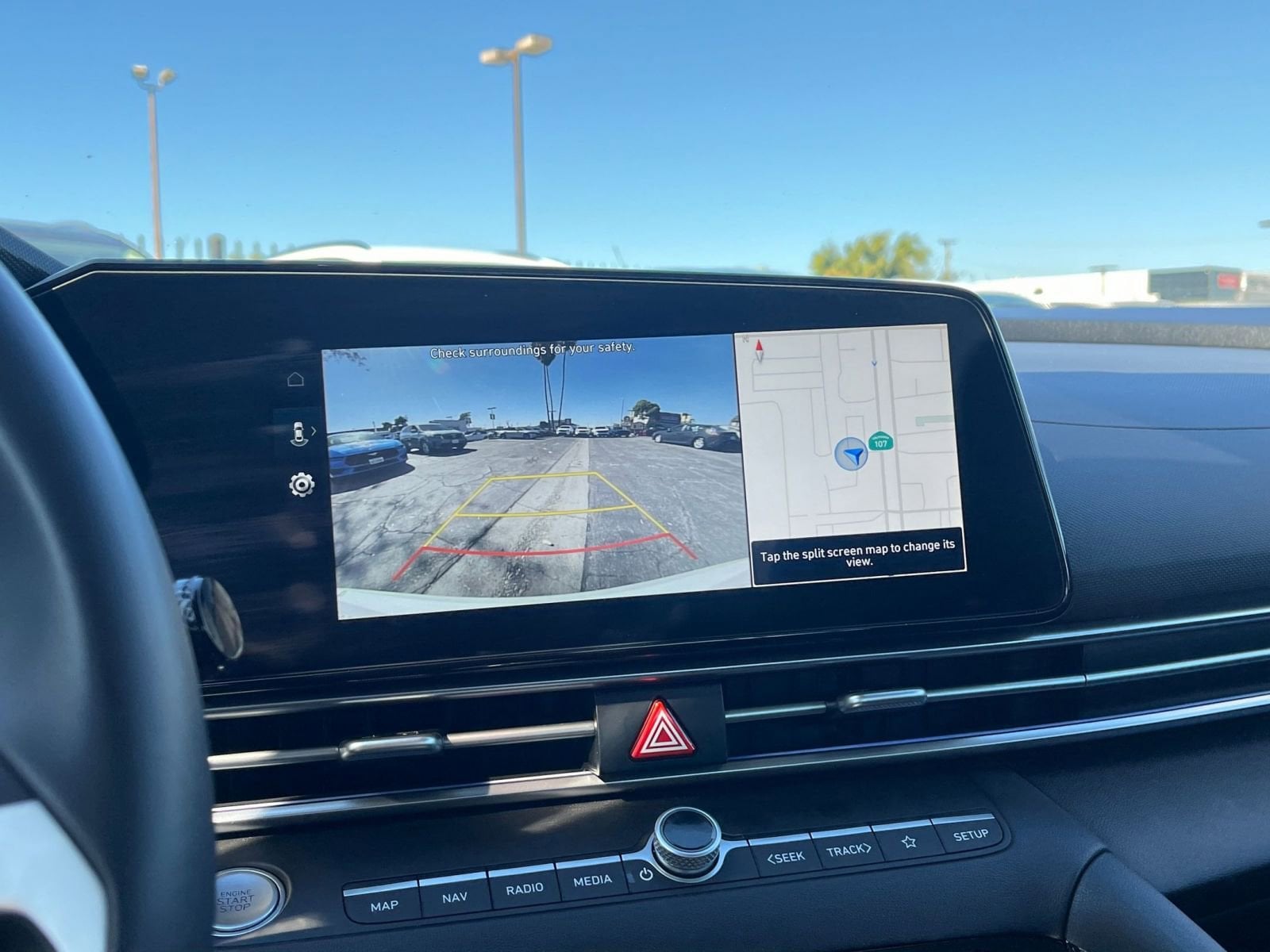 Thumbnail: 2025 Hyundai Elantra - 17