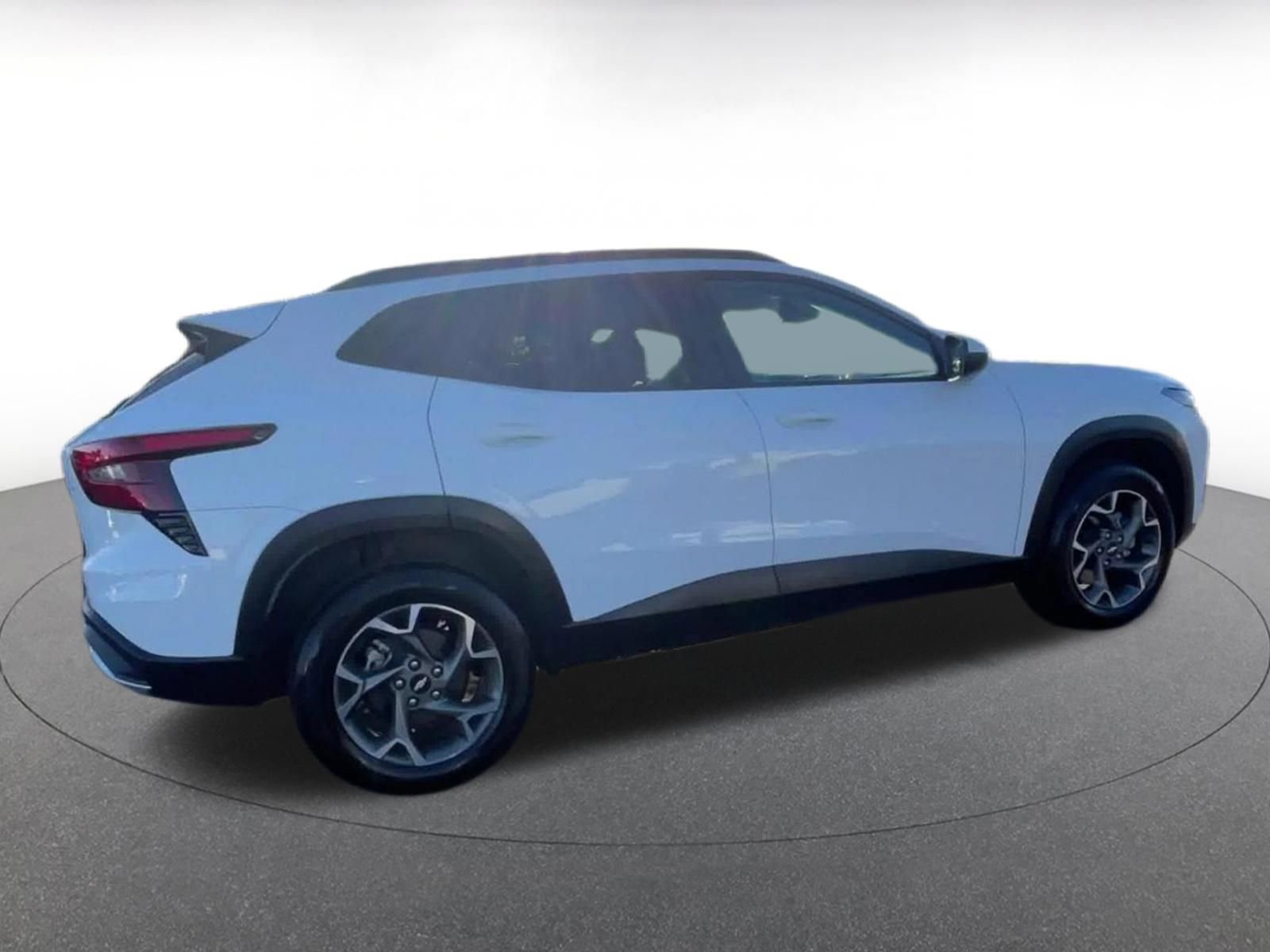 Thumbnail: 2025 Chevrolet Trax - 15