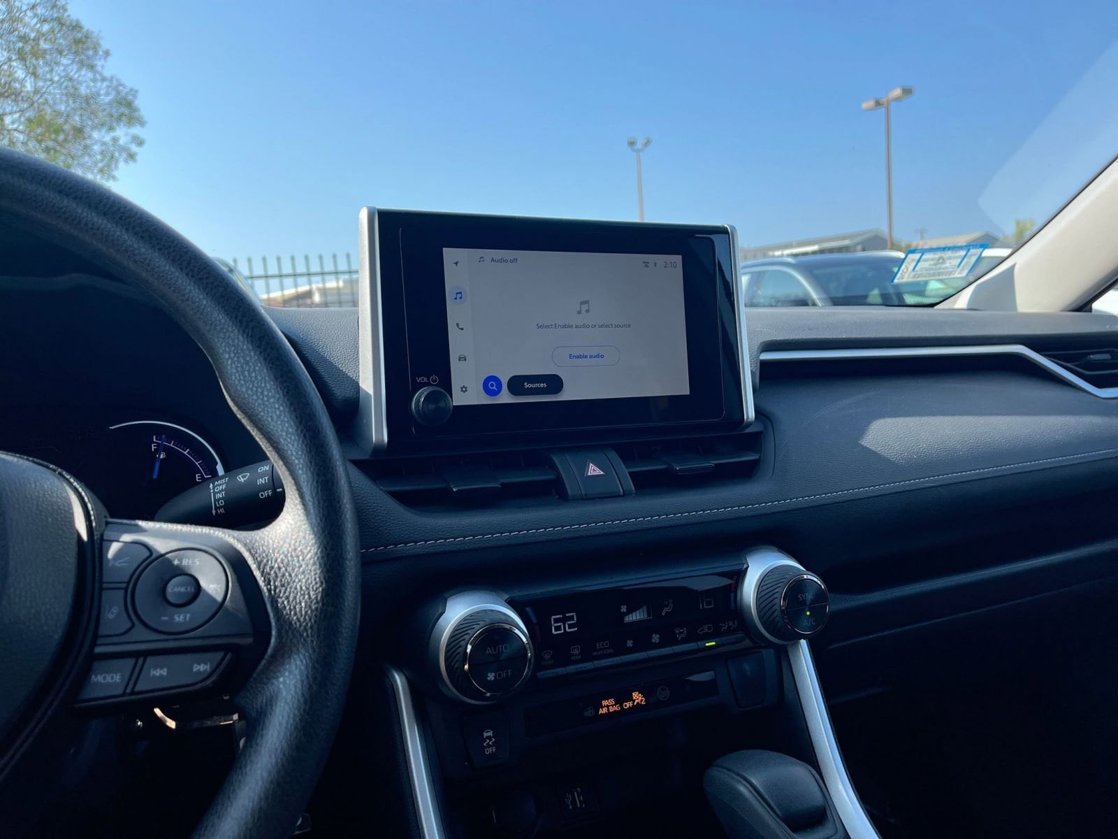 Thumbnail: 2025 Toyota RAV4 - 18