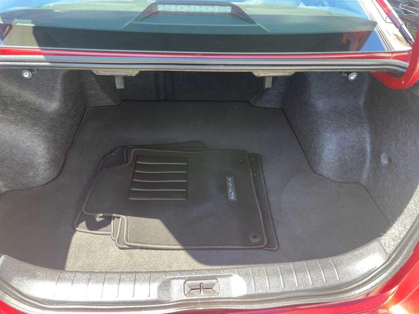 Thumbnail: 2024 Nissan Altima - 31