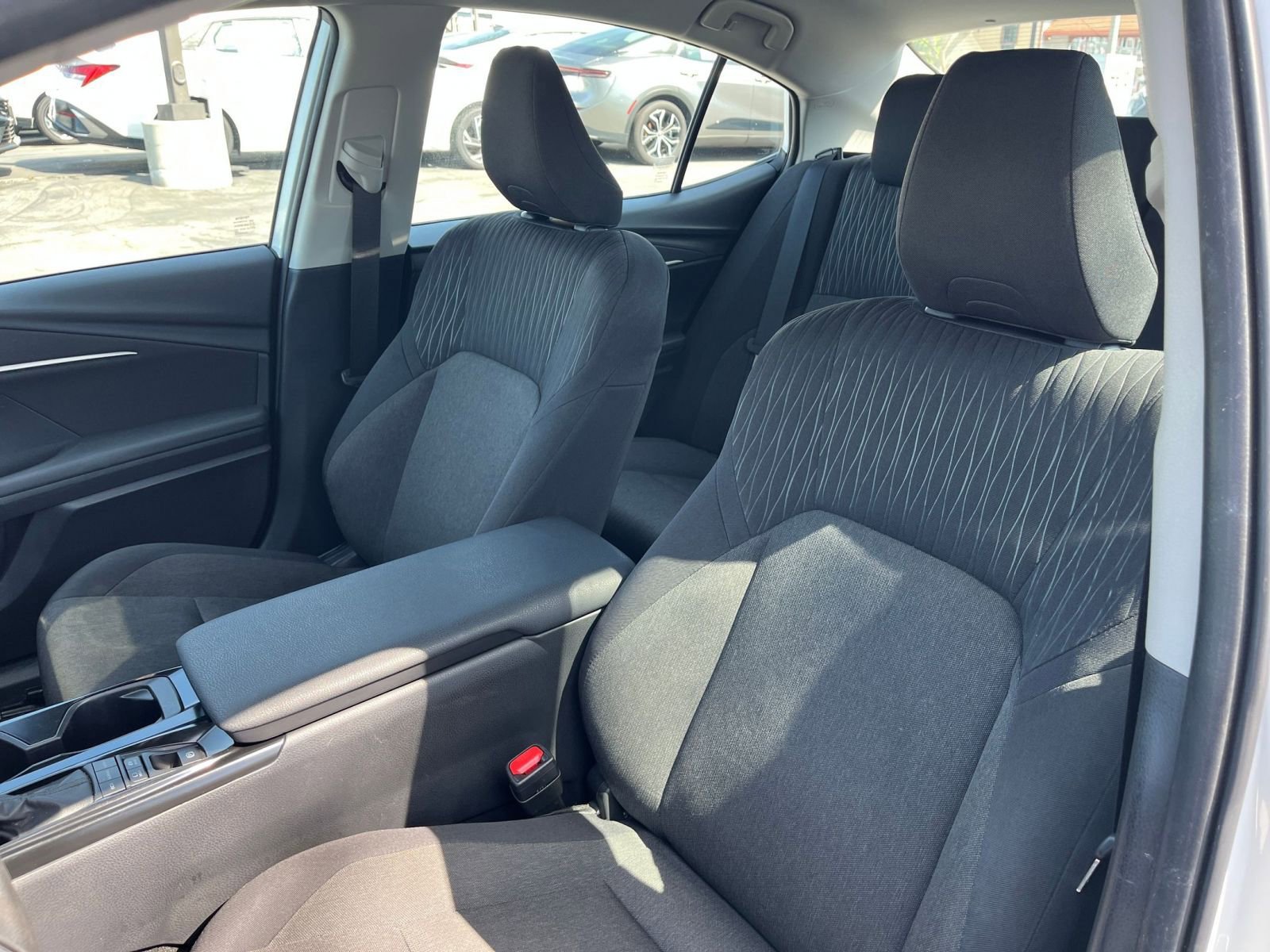 Thumbnail: 2025 Toyota Camry - 28