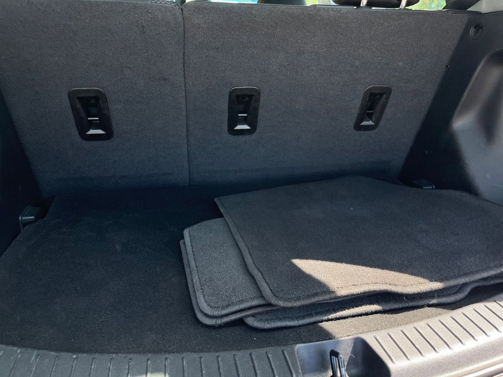 Thumbnail: 2023 Chevrolet Bolt EV - 35