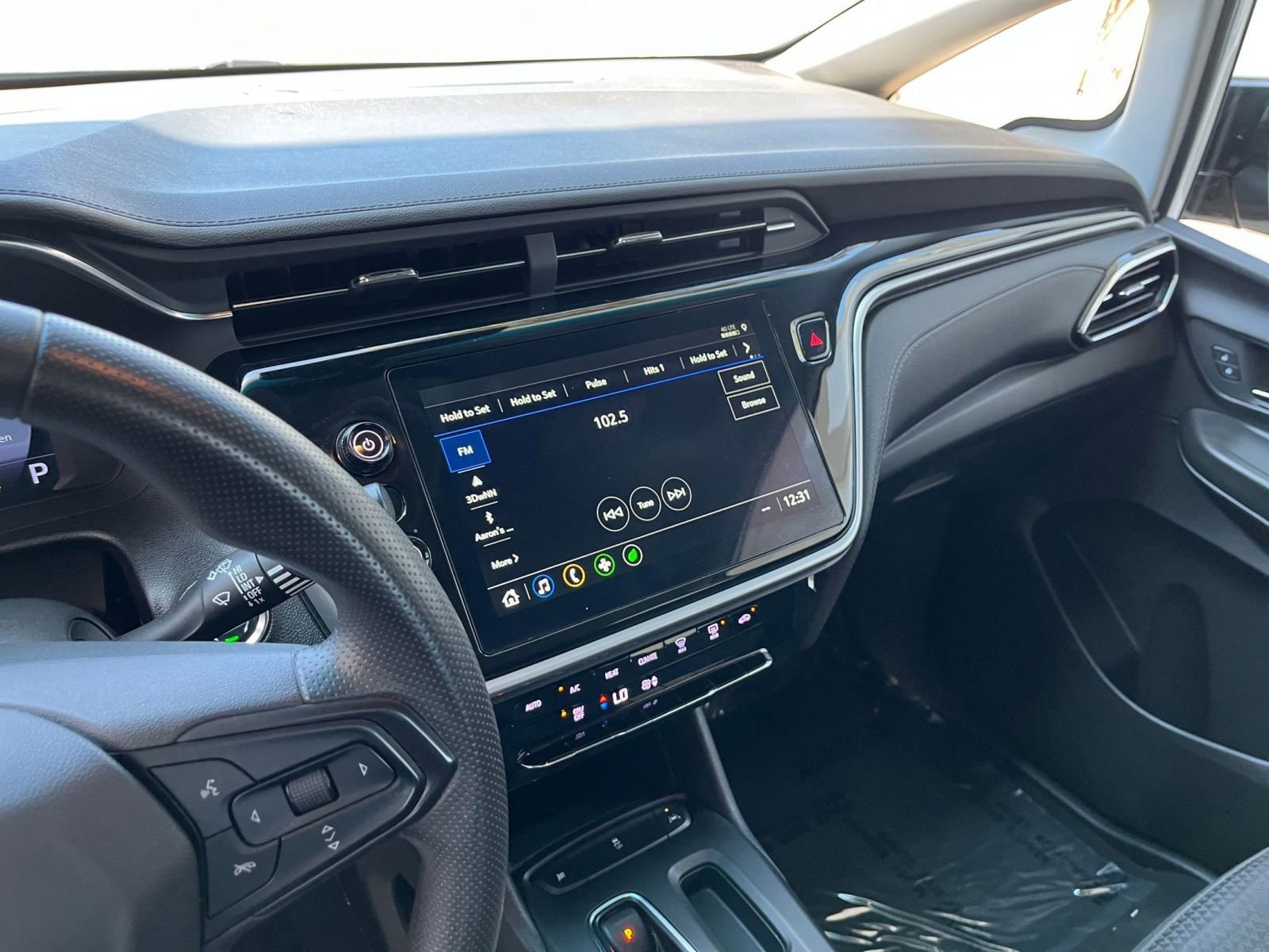 Thumbnail: 2023 Chevrolet Bolt EV - 21