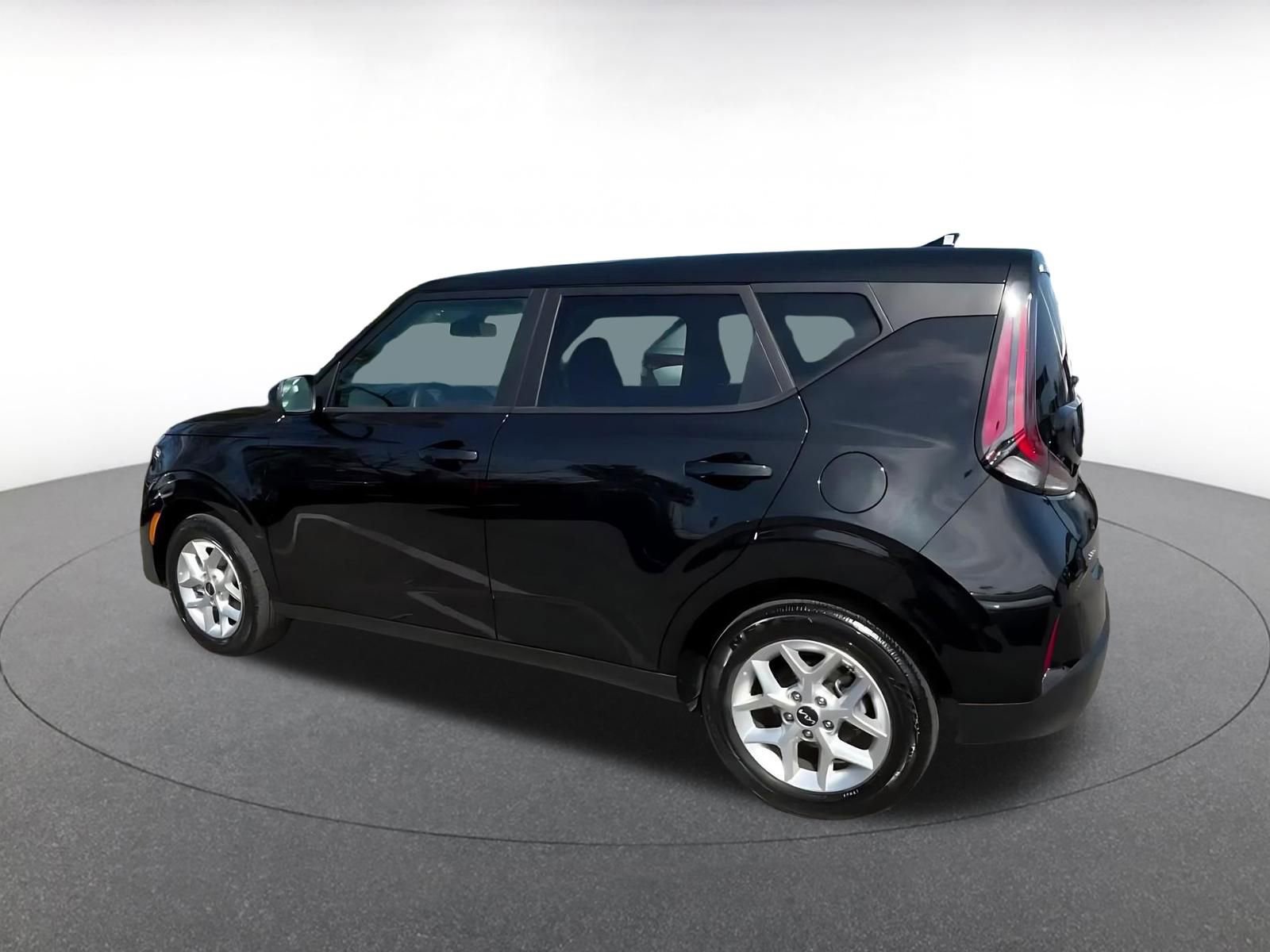 Thumbnail: 2025 Kia Soul - 10
