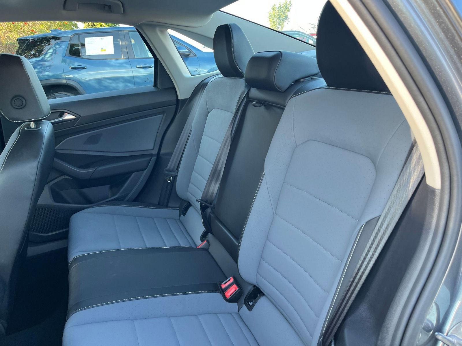 Thumbnail: 2025 Volkswagen Jetta - 25