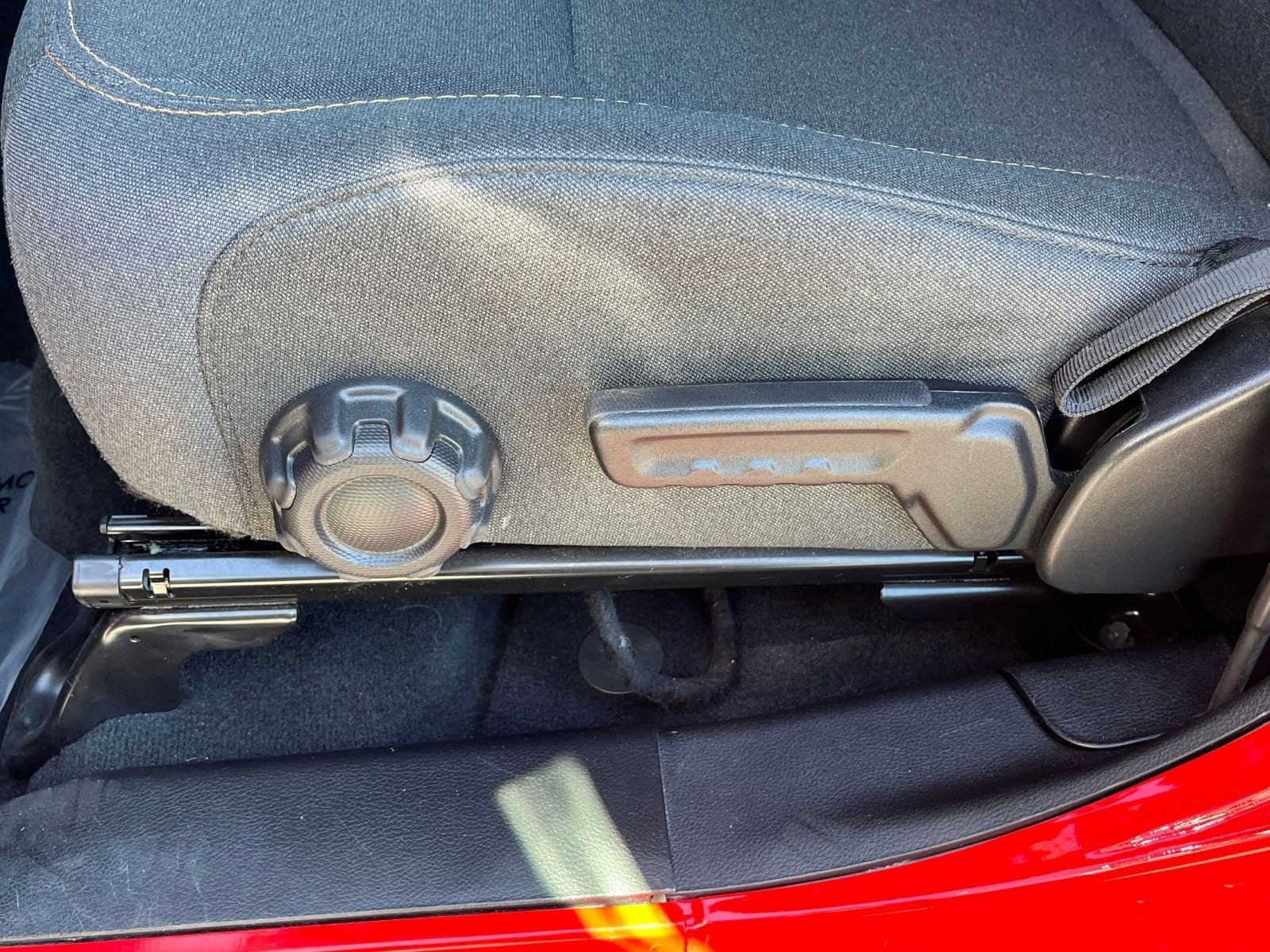 Thumbnail: 2025 Jeep Wrangler - 23