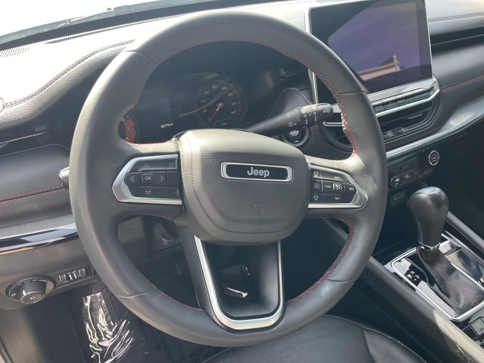 Thumbnail: 2023 Jeep Compass - 23