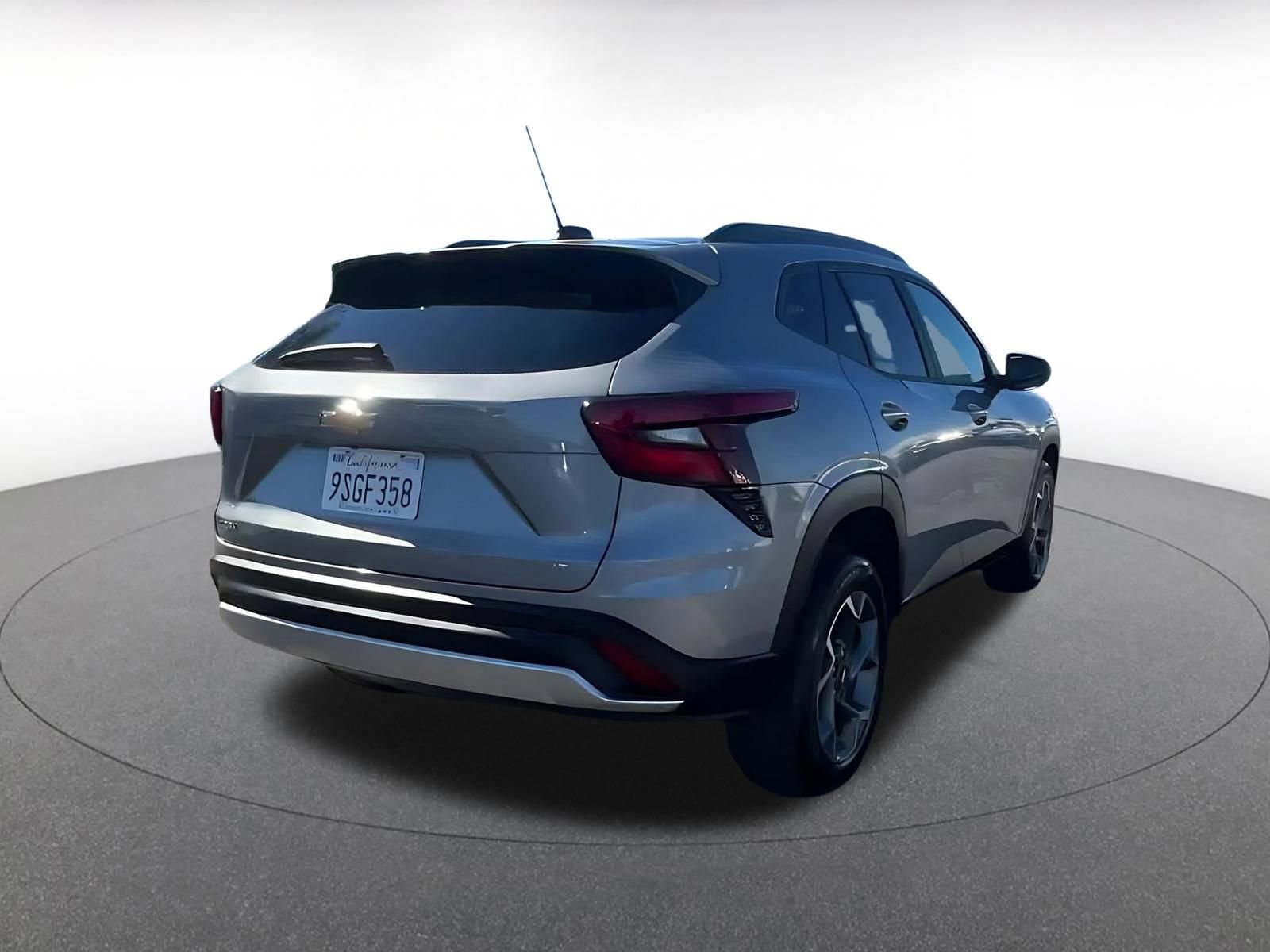 Thumbnail: 2025 Chevrolet Trax - 14