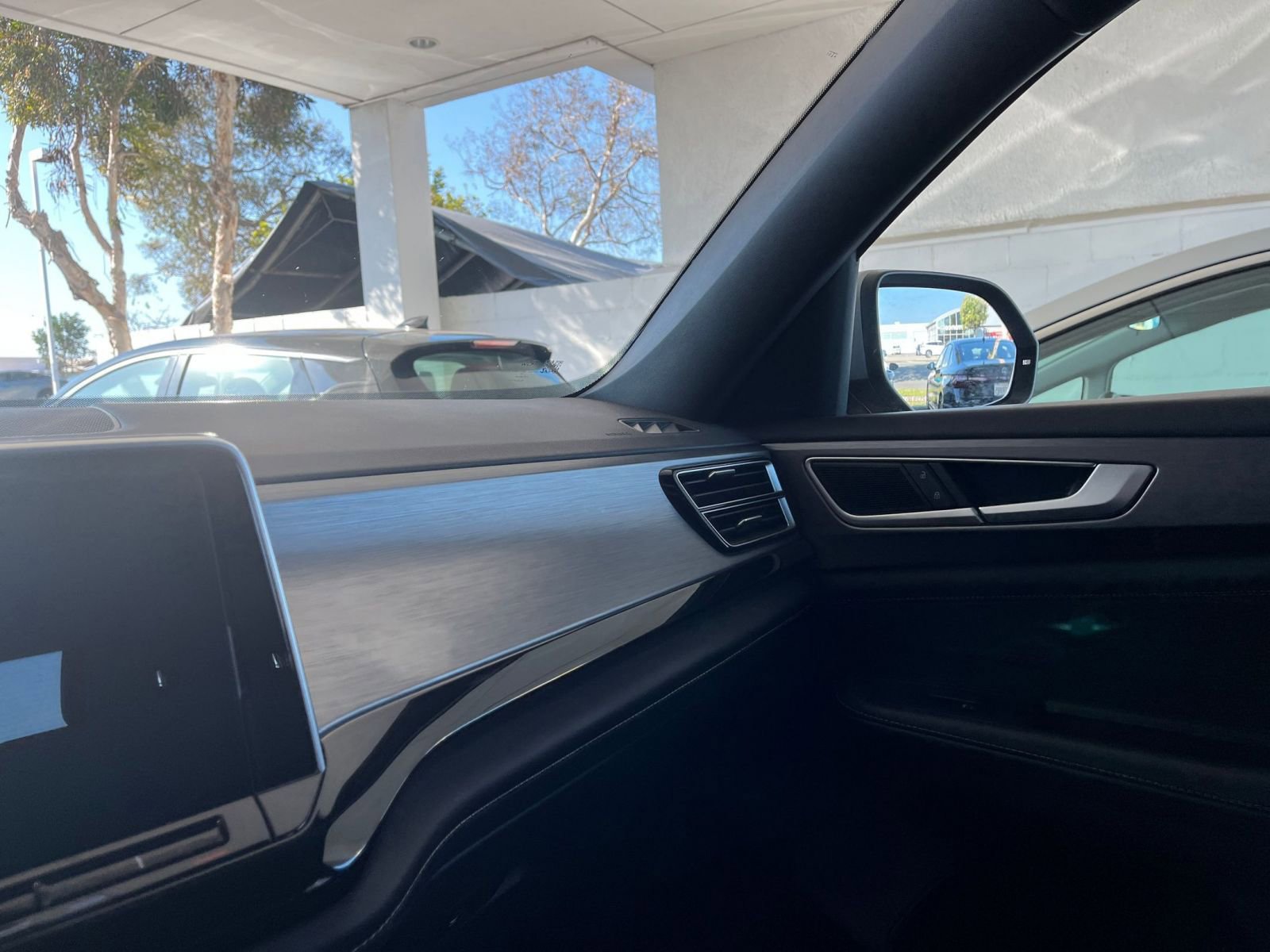 Thumbnail: 2025 Volkswagen Atlas - 35